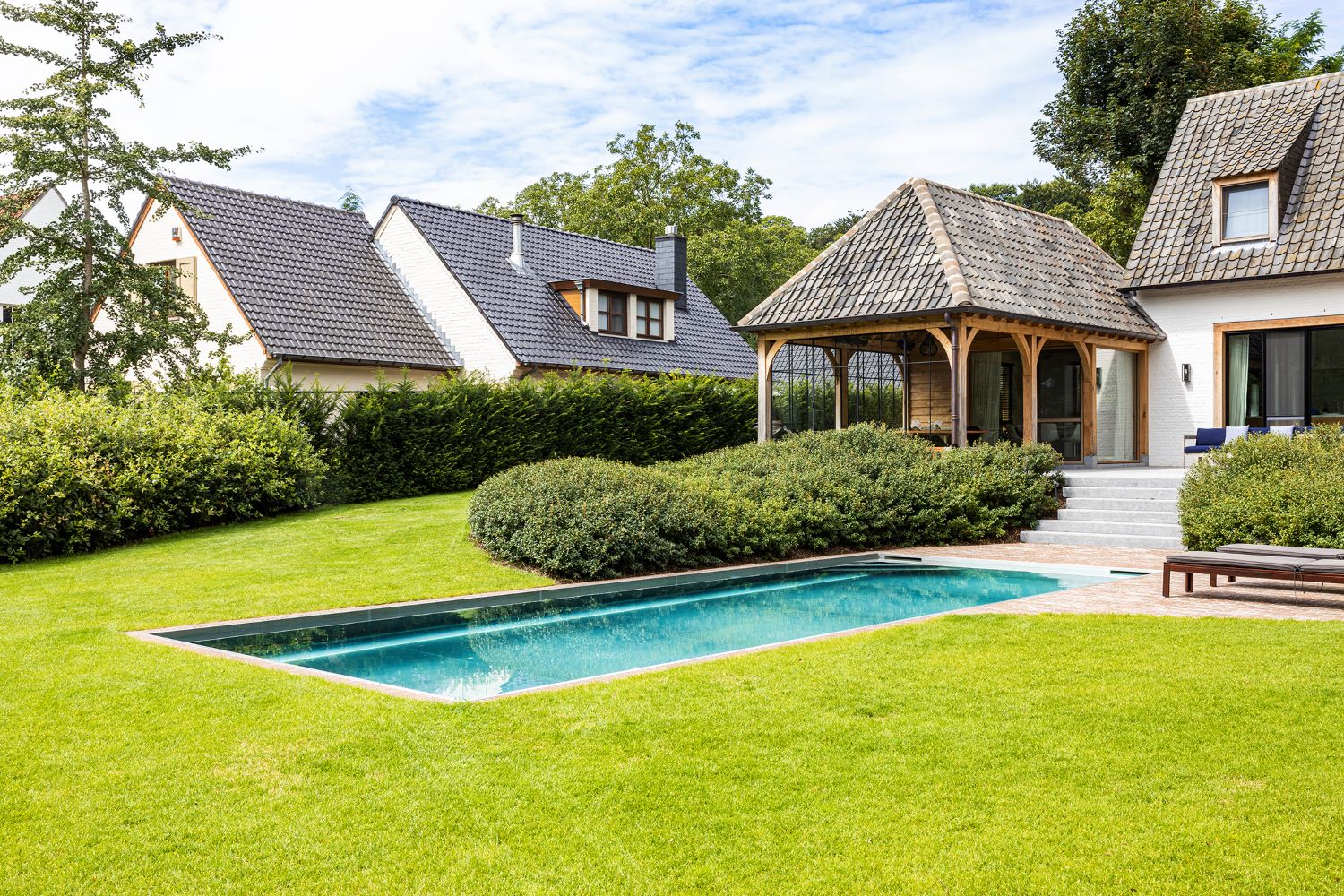 inox zwembad achtertuin