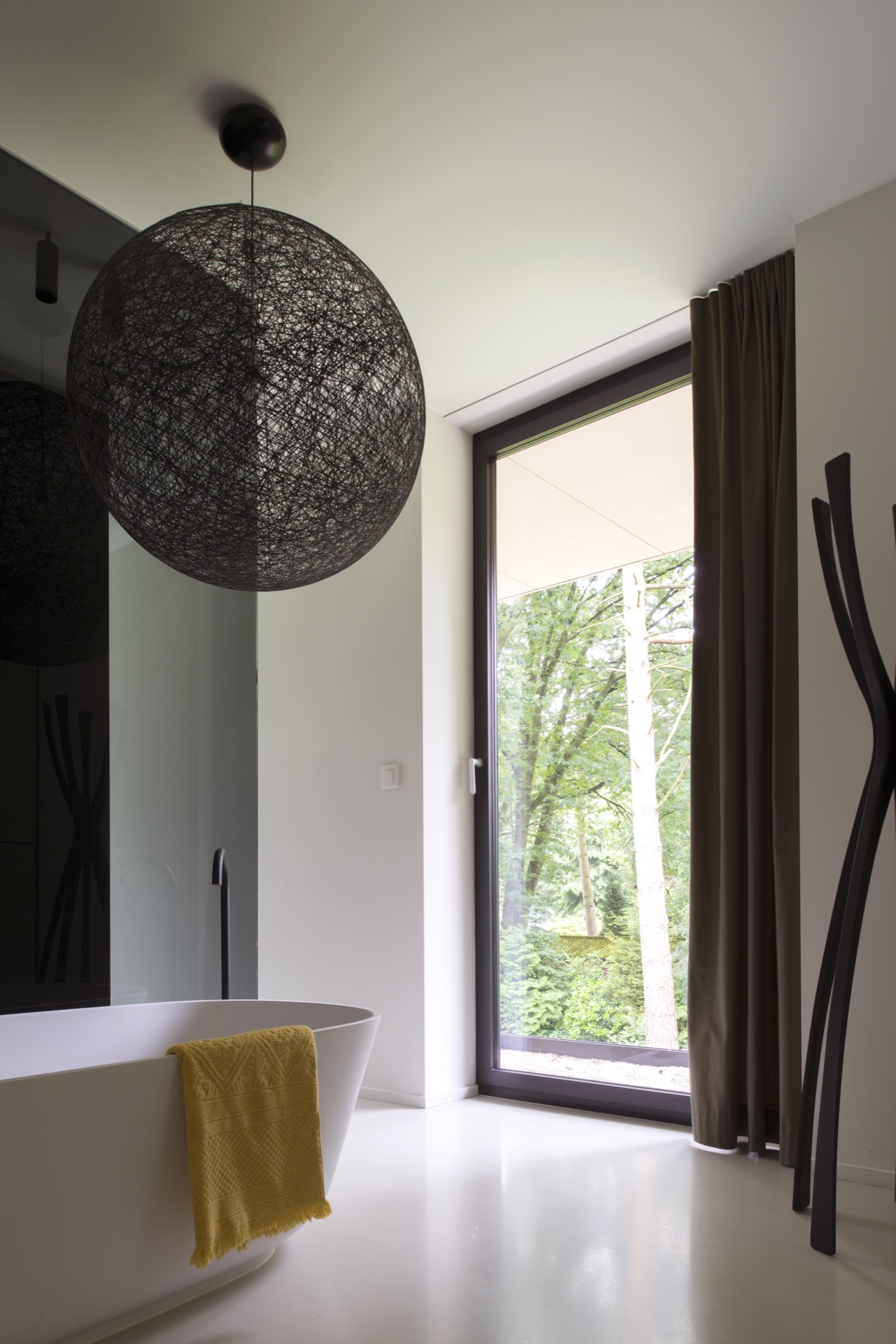 badkamer met vrijstaand bad
