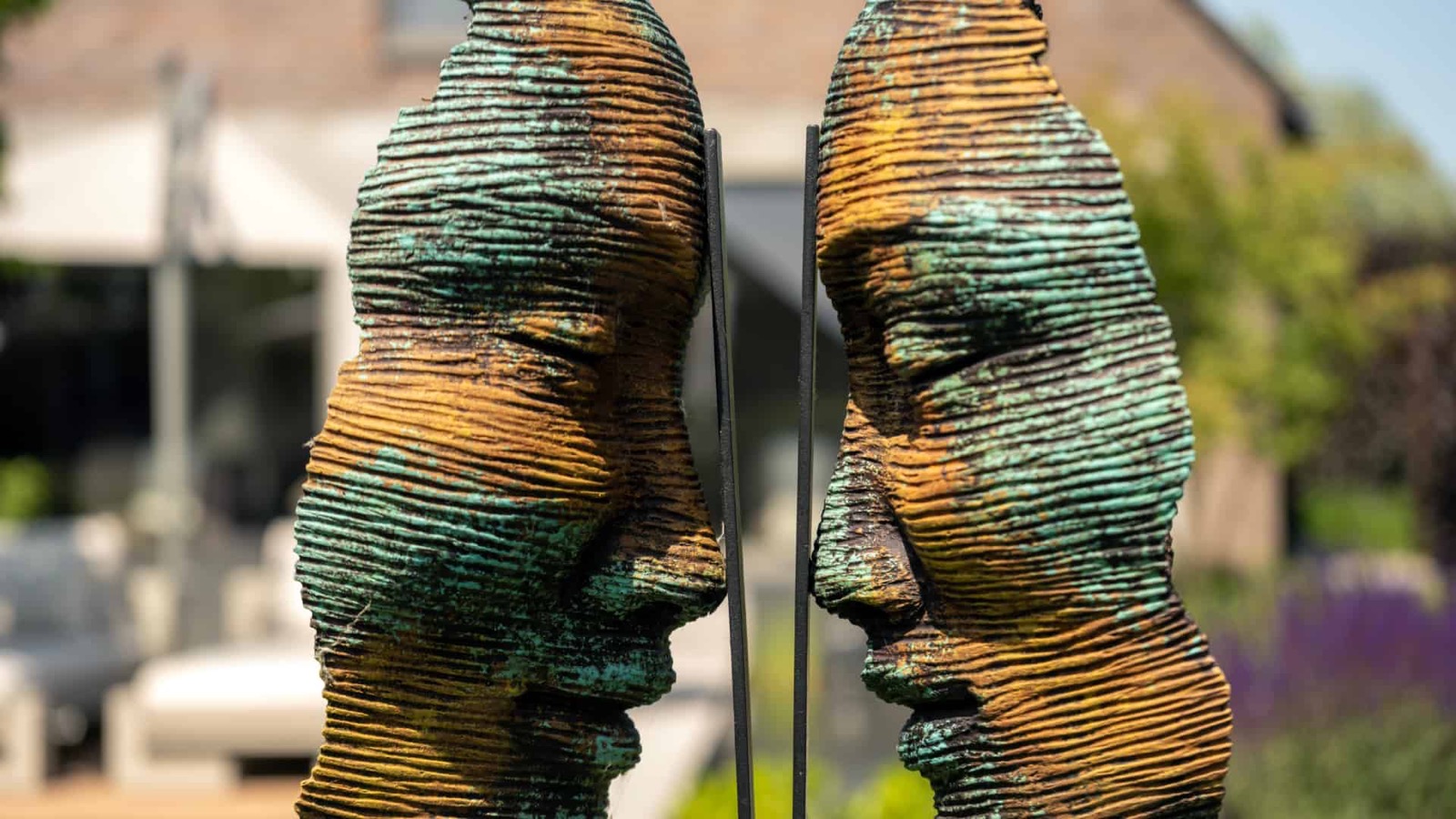 Luxe kunstwerk in tuin