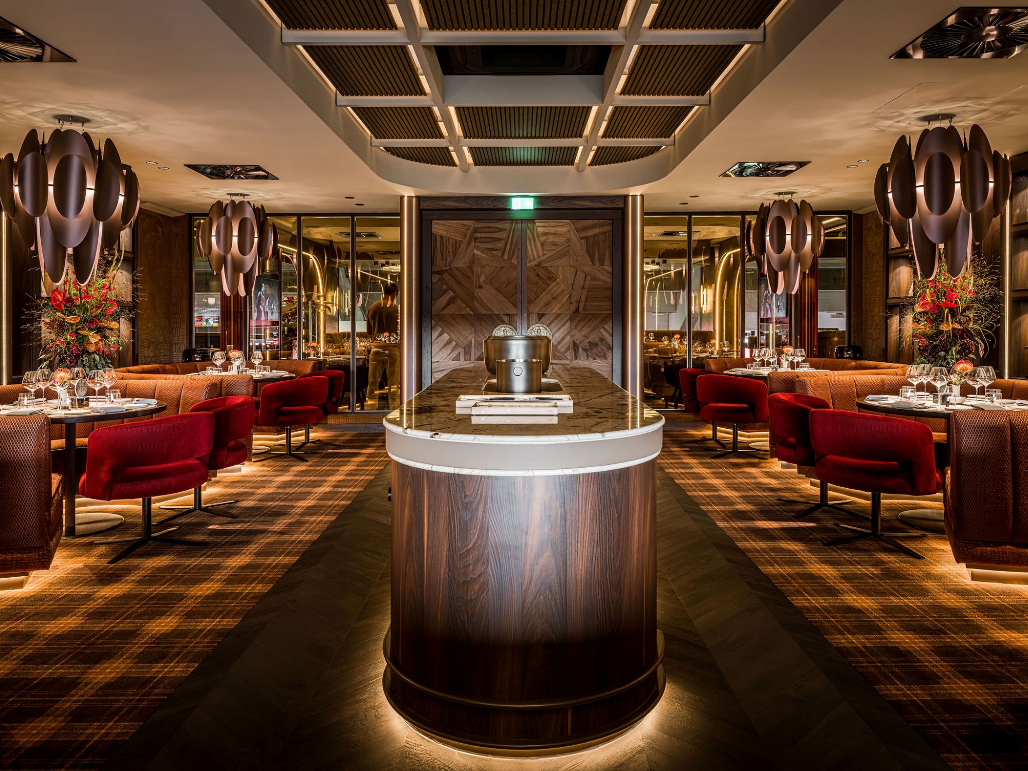 luxe bar