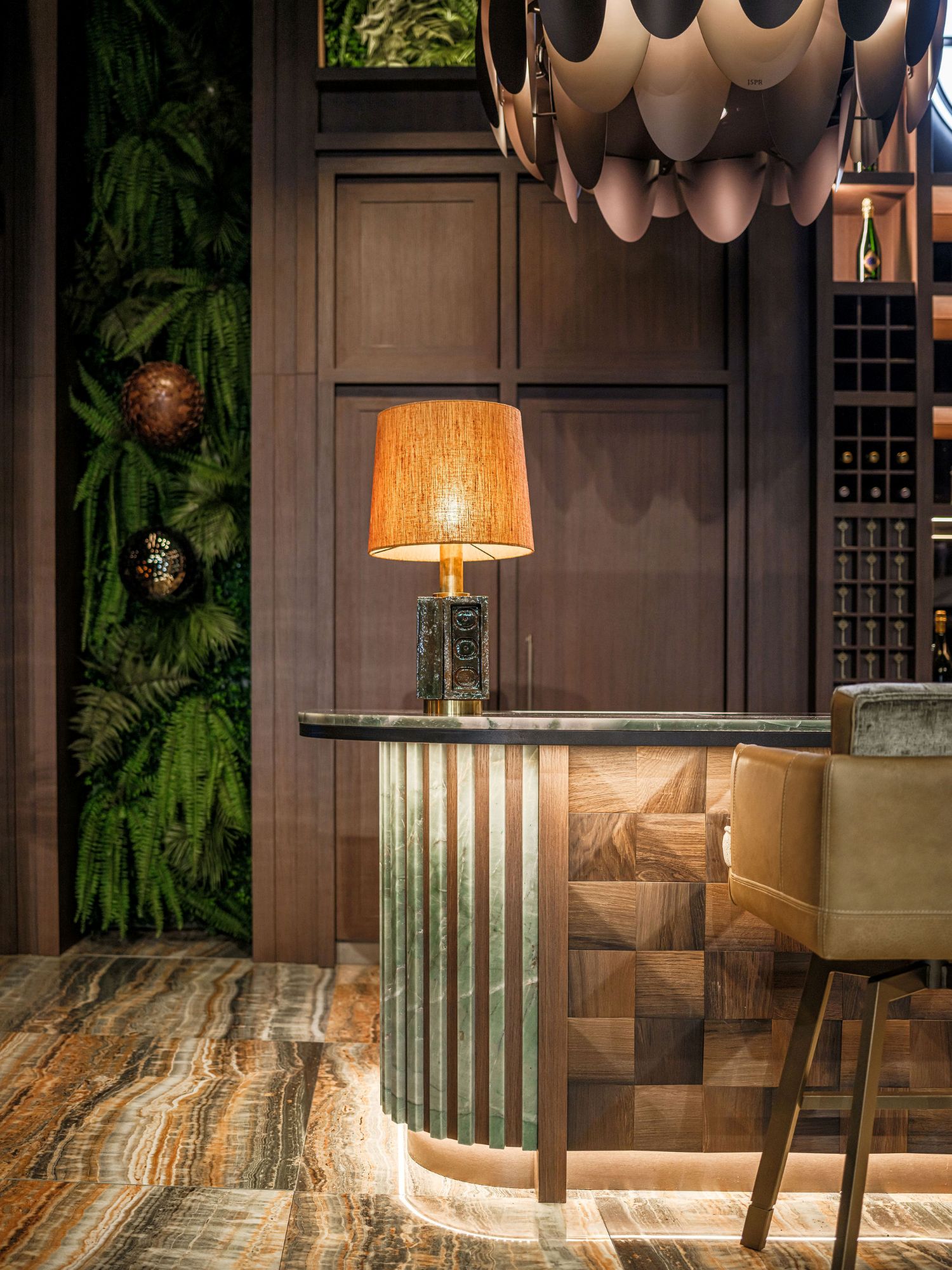 bar
