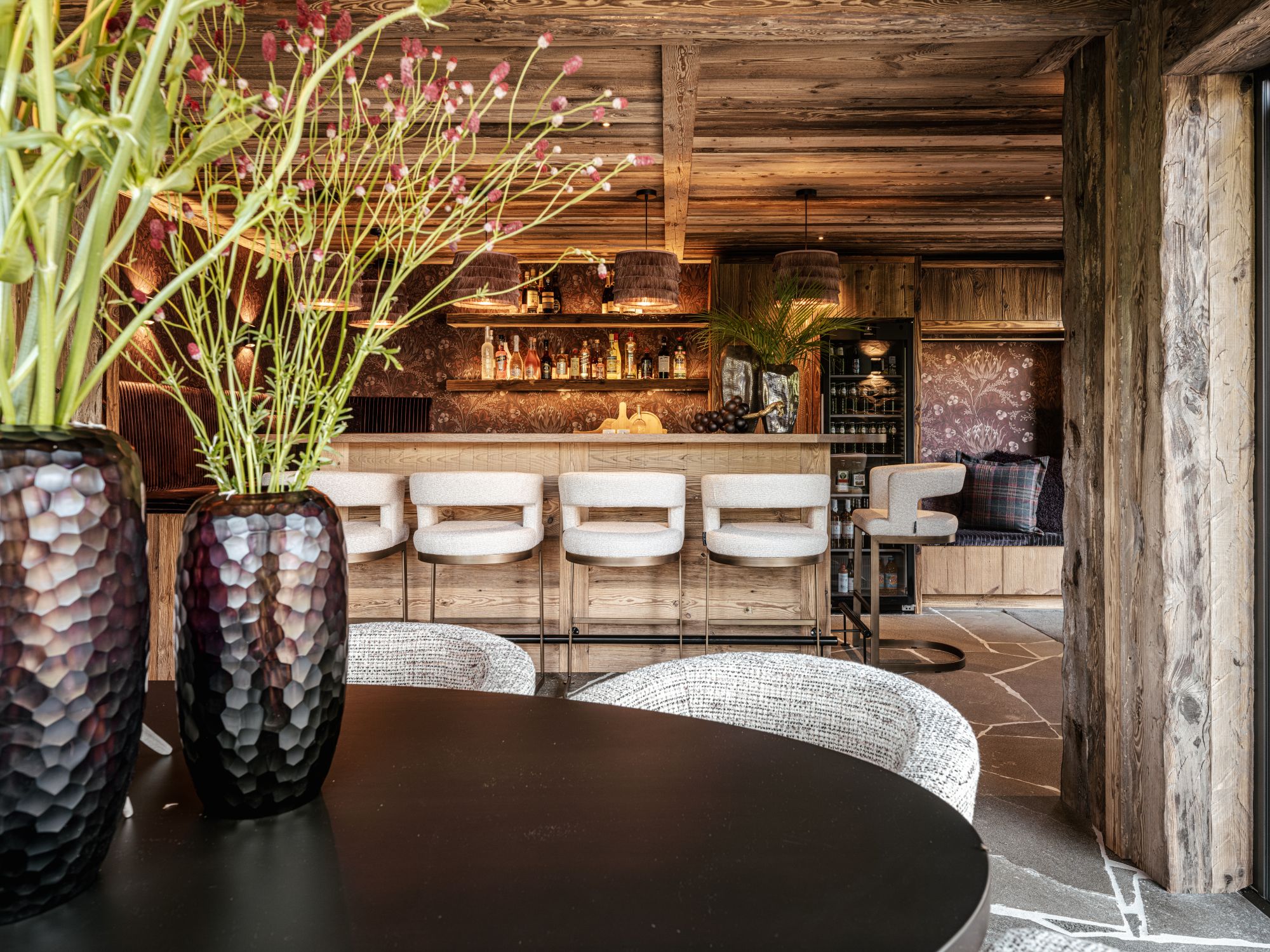 luxe bar