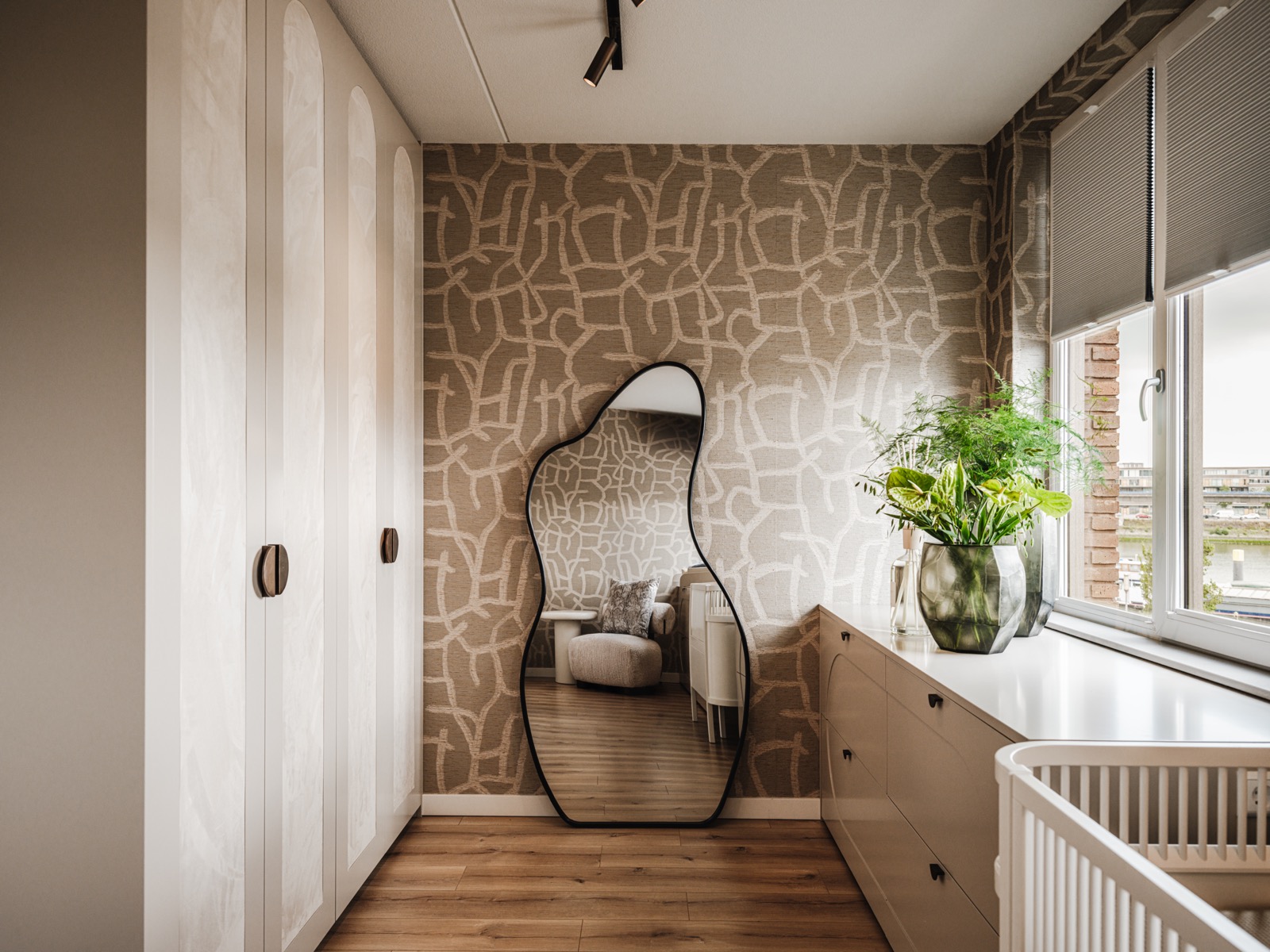 dressing met maatwerk kasten