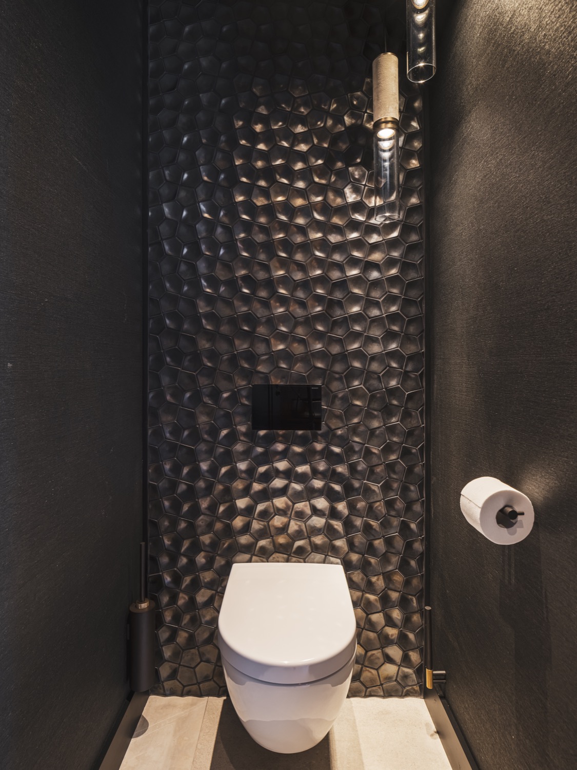 luxe toilet