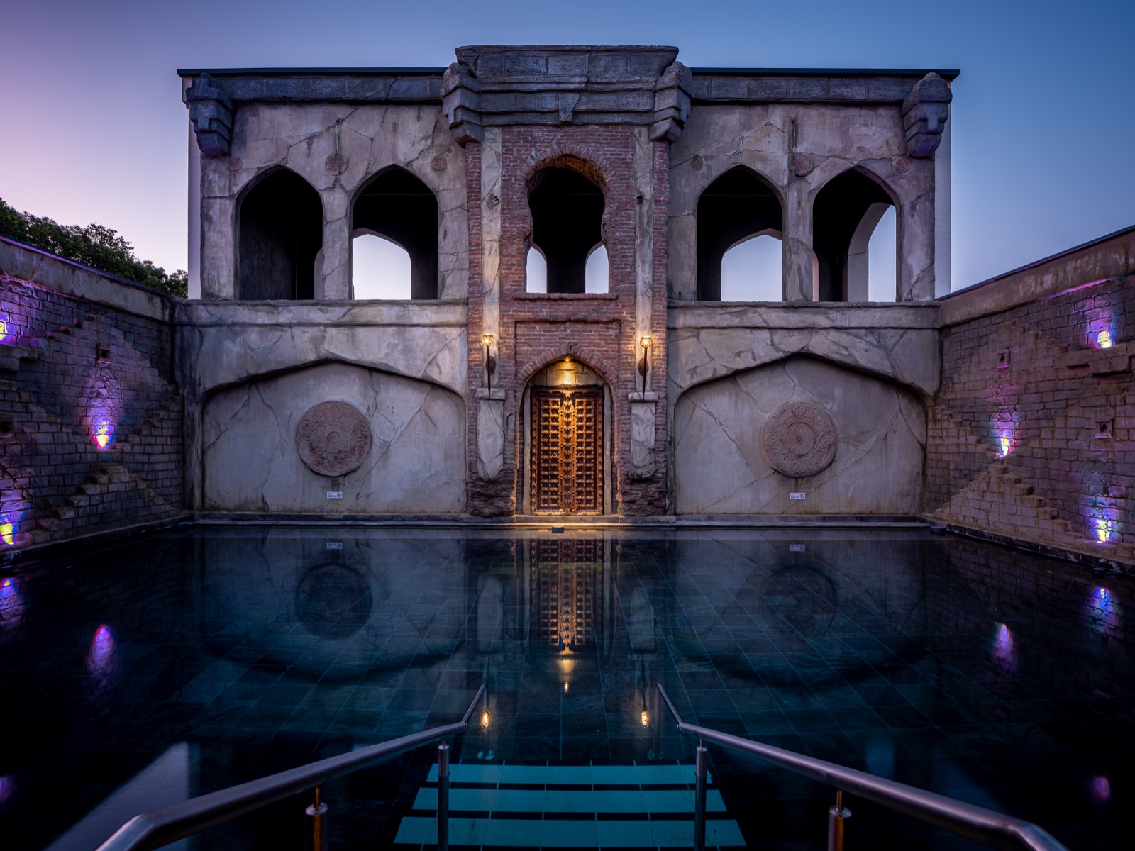 sfeervol buitenzwembad