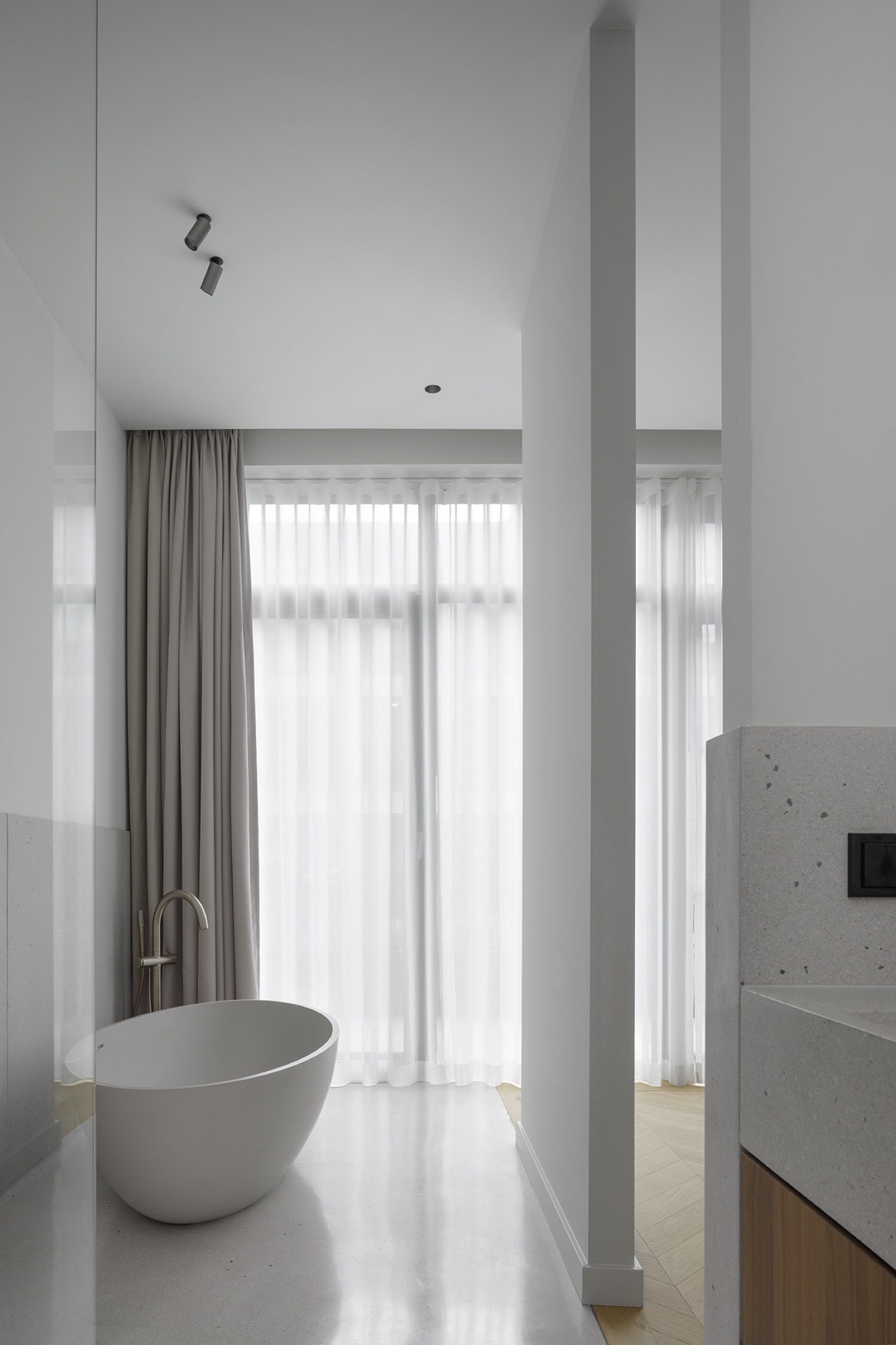 luxe badkamer met vrijstaand bad