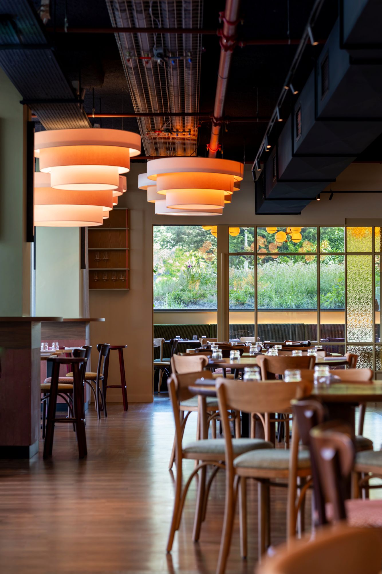 restaurant