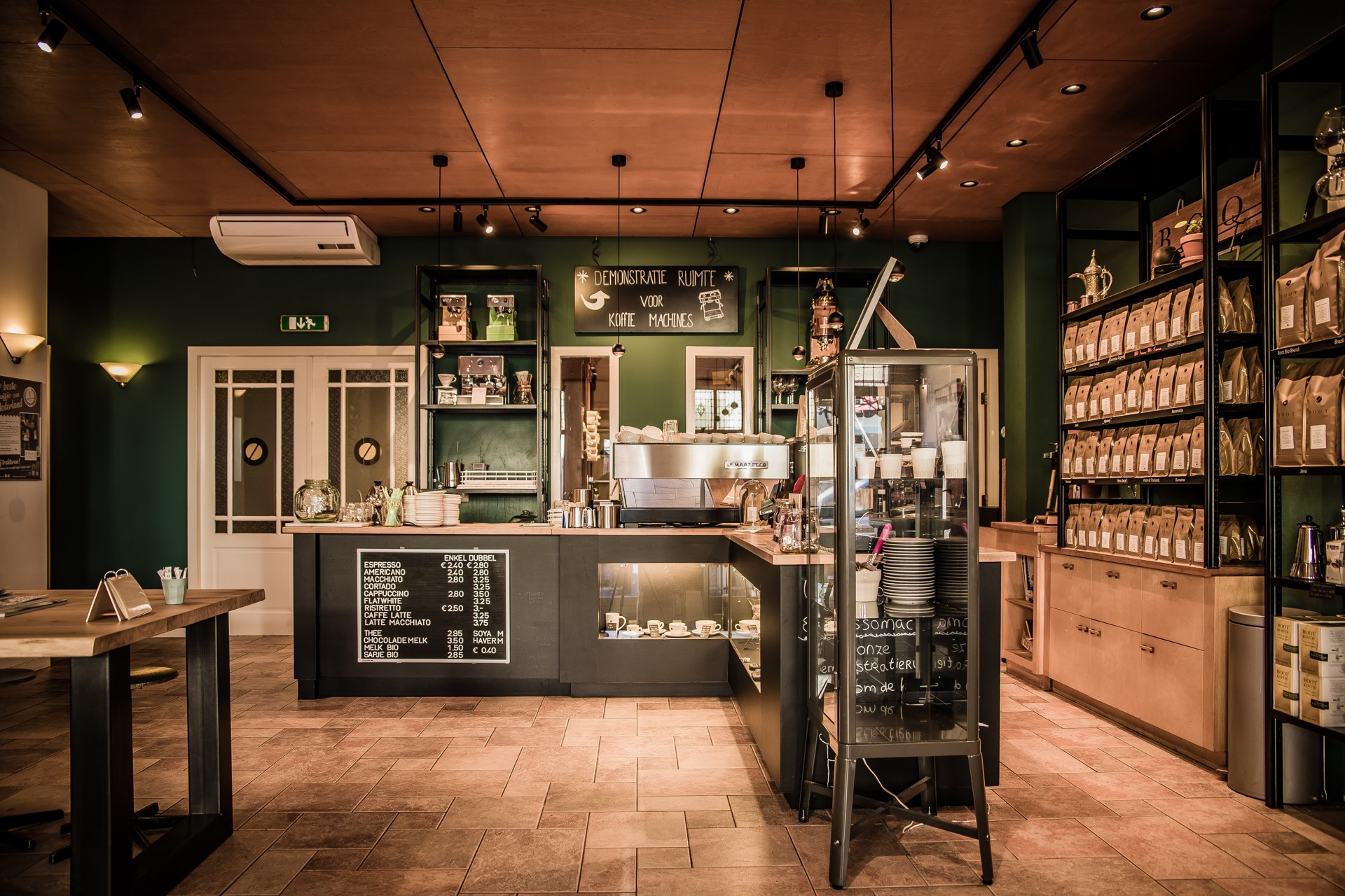 winkel met design verlichting