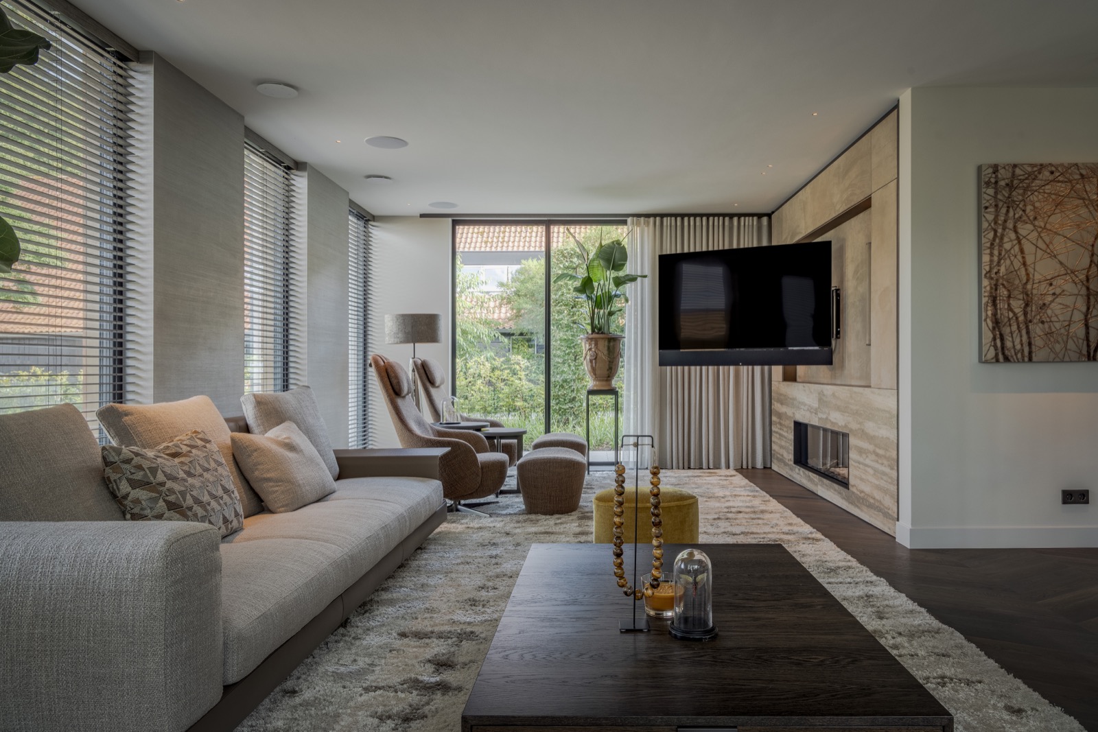 woonkamer met luxe verlichting