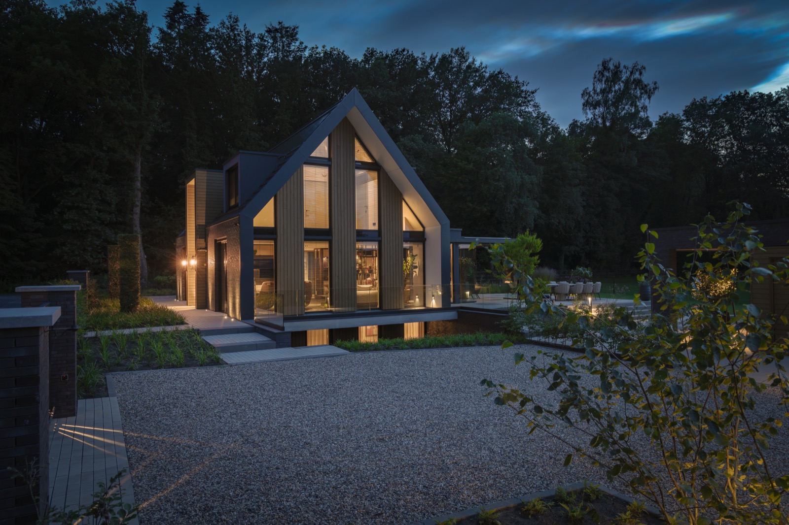 luxe villa met buitenverlichting