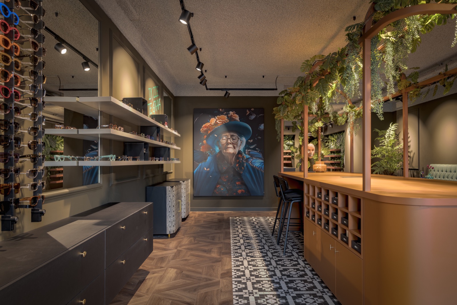 interieur winkel met luxe lampen