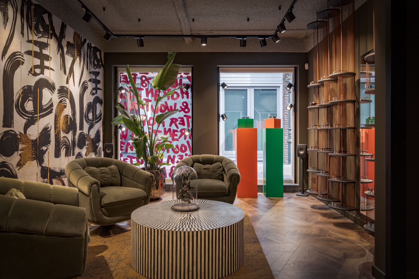 interieur winkel met luxe verlichting