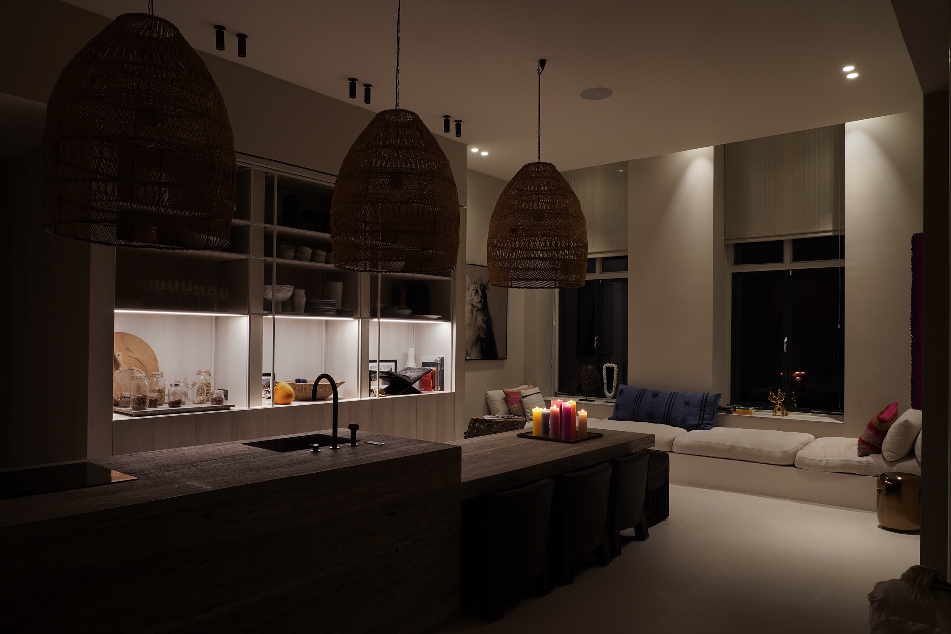 keuken met sfeervolle verlichting