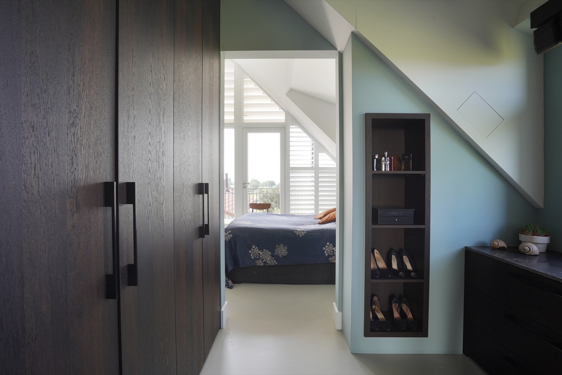 maatwerk dressing met luxe verlichting