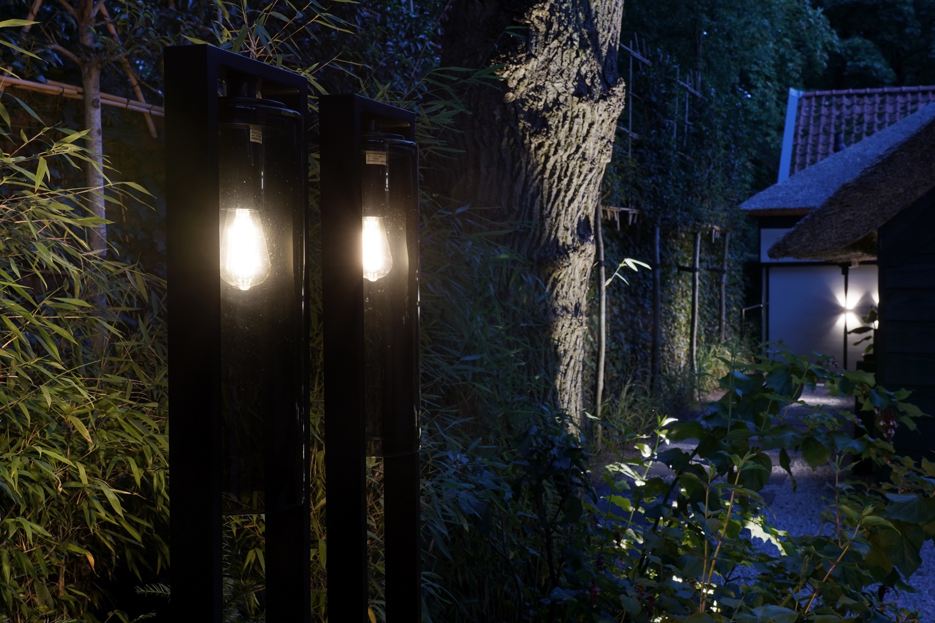 tuin met design lichtplan