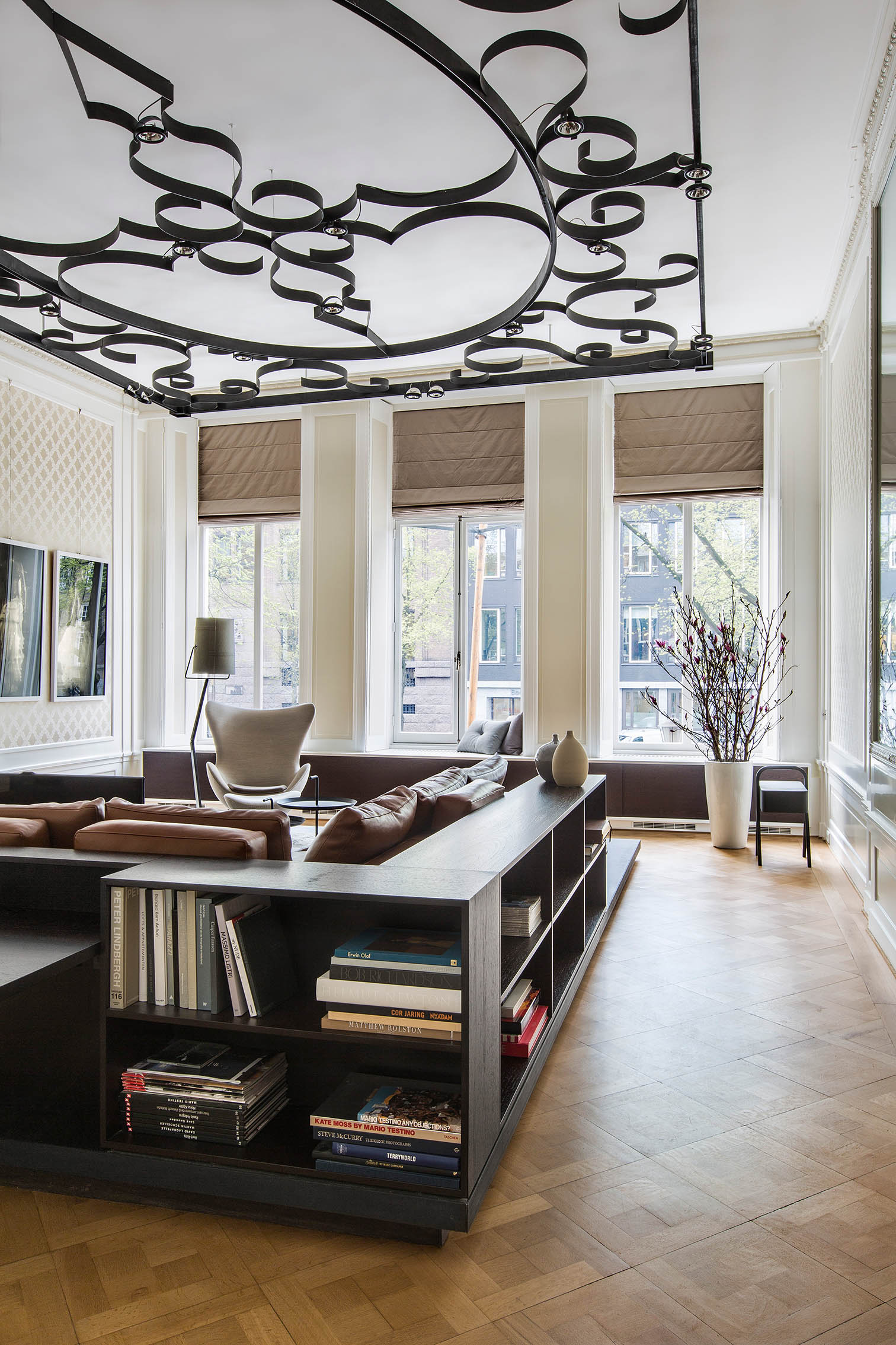 woonkamer met houten vloer
