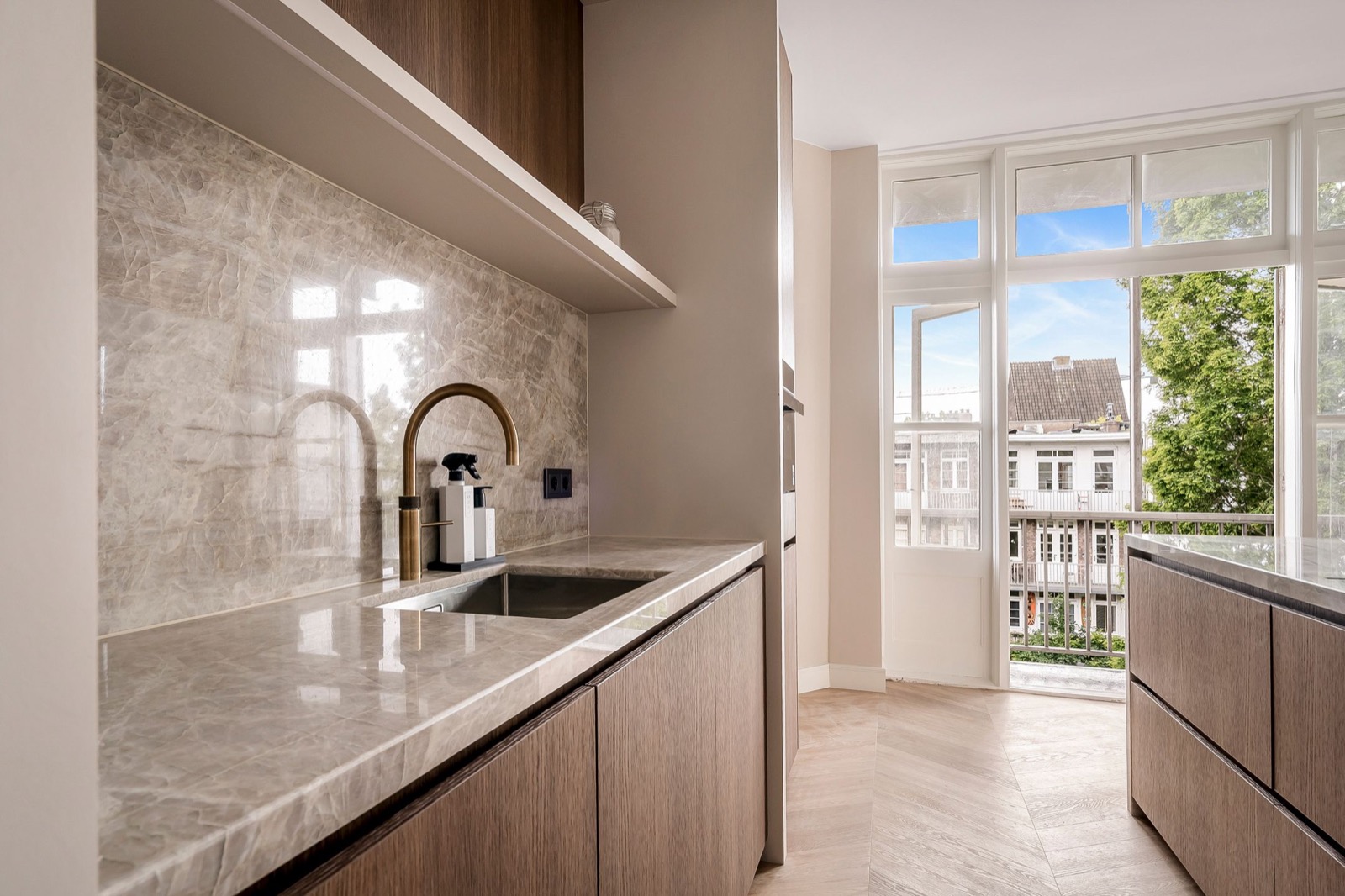 keuken met maatwerk kasten