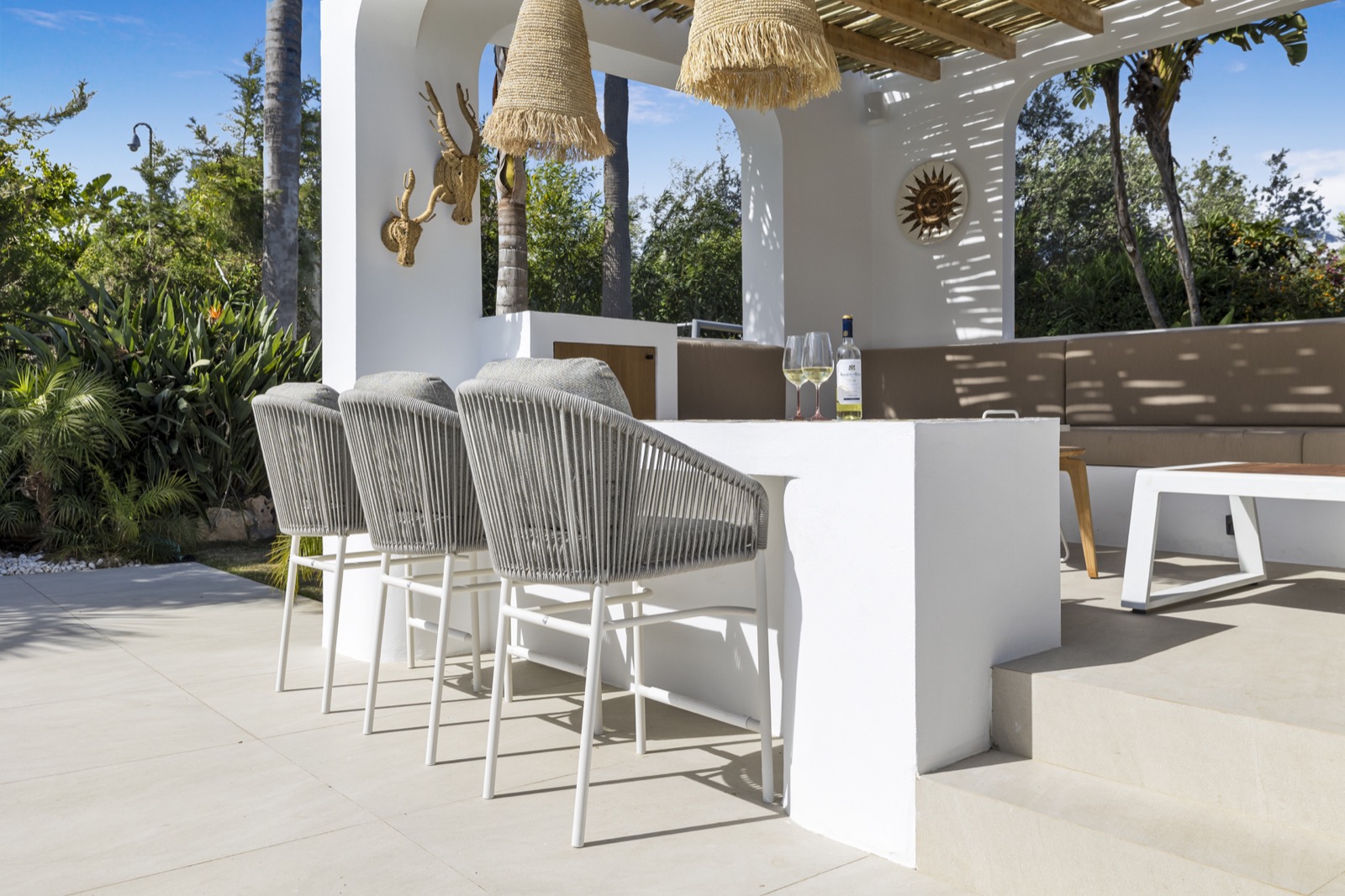 luxe tuintafel met stoelen