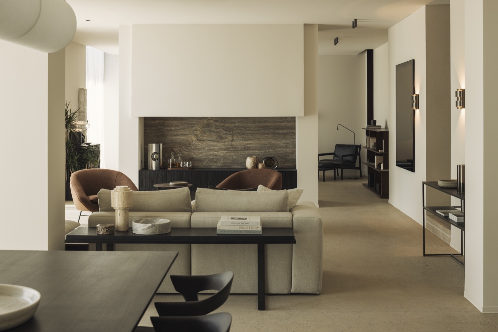 woonkamer met luxe schilderwerk