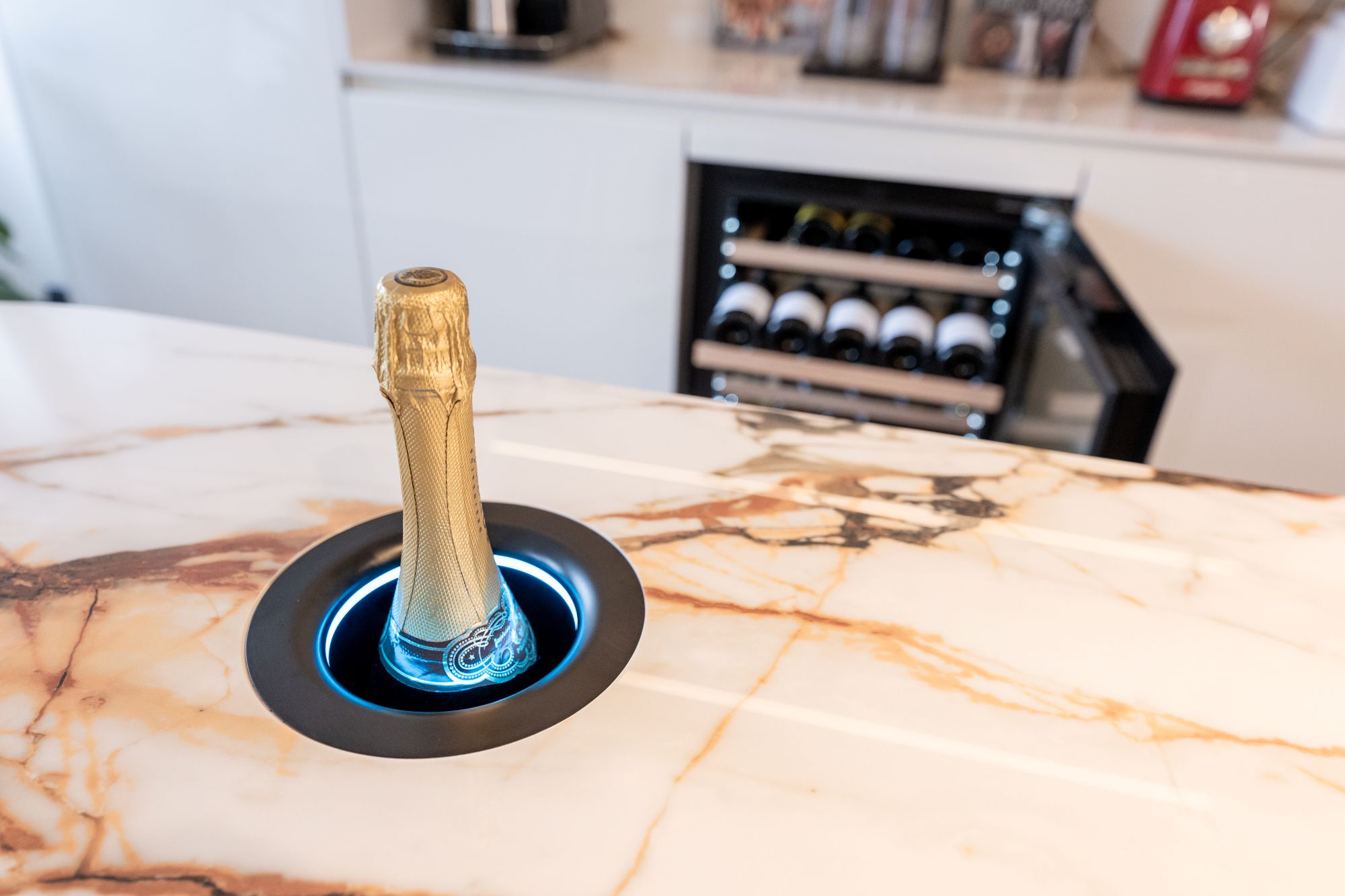 wijnkoeler in keukenblad