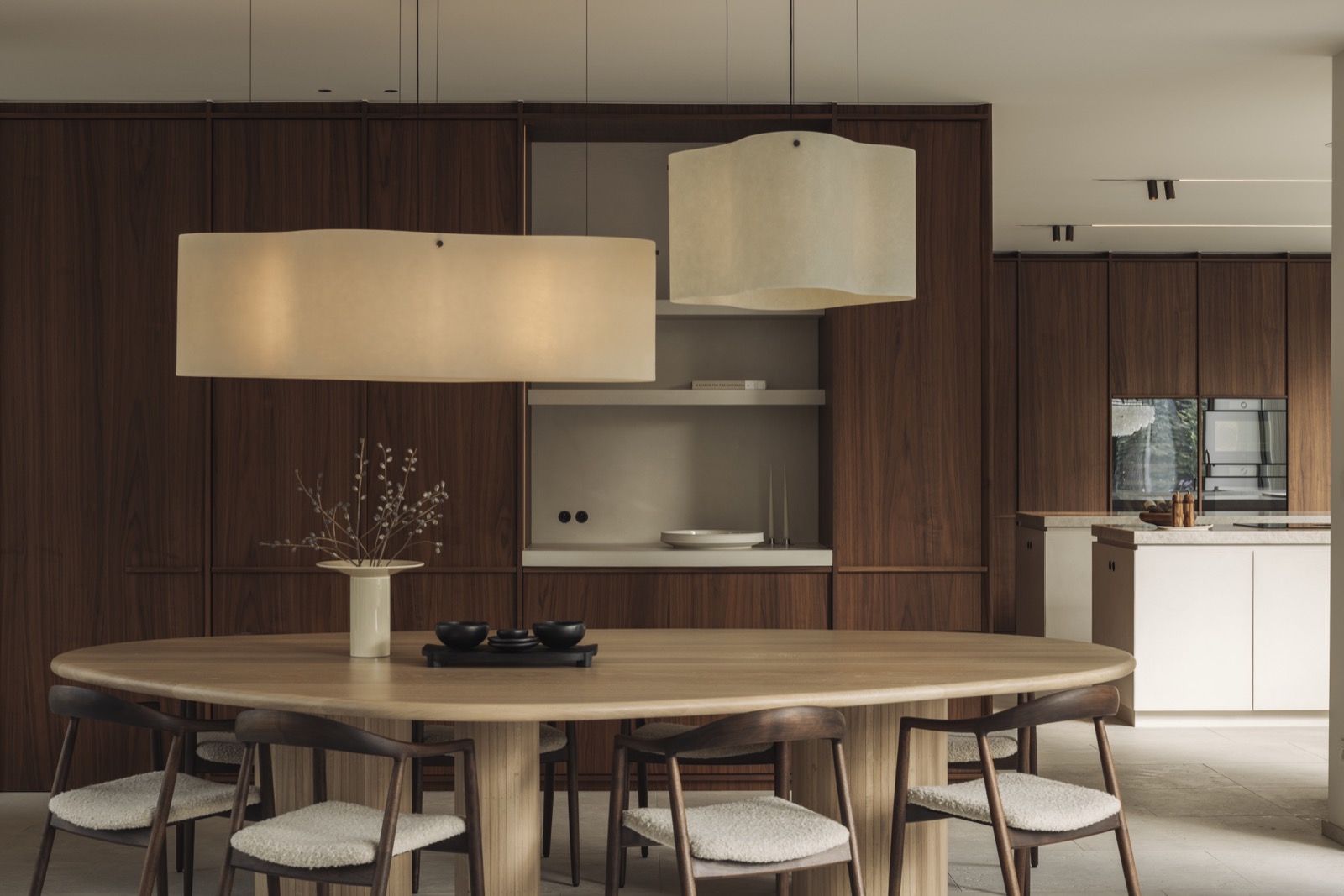 luxe eettafel met stoelen