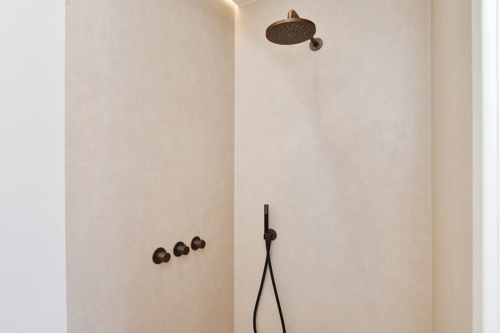 luxe douche