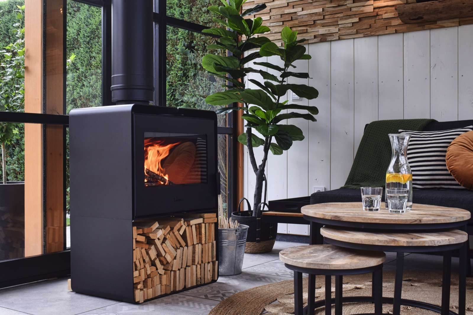 luxe buitenverblijf met haard