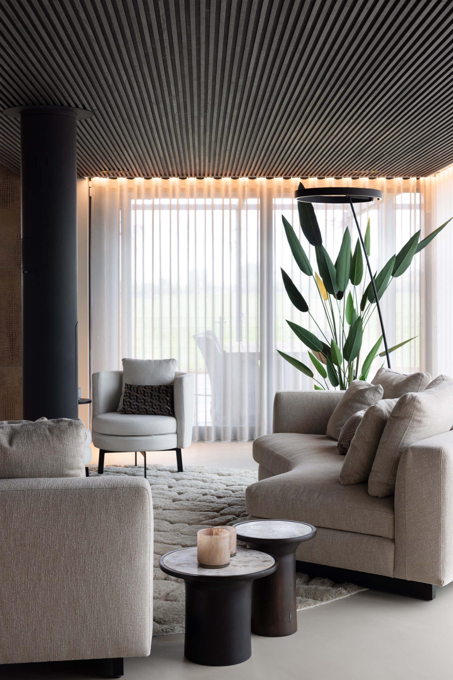 woonkamer met designverlichting