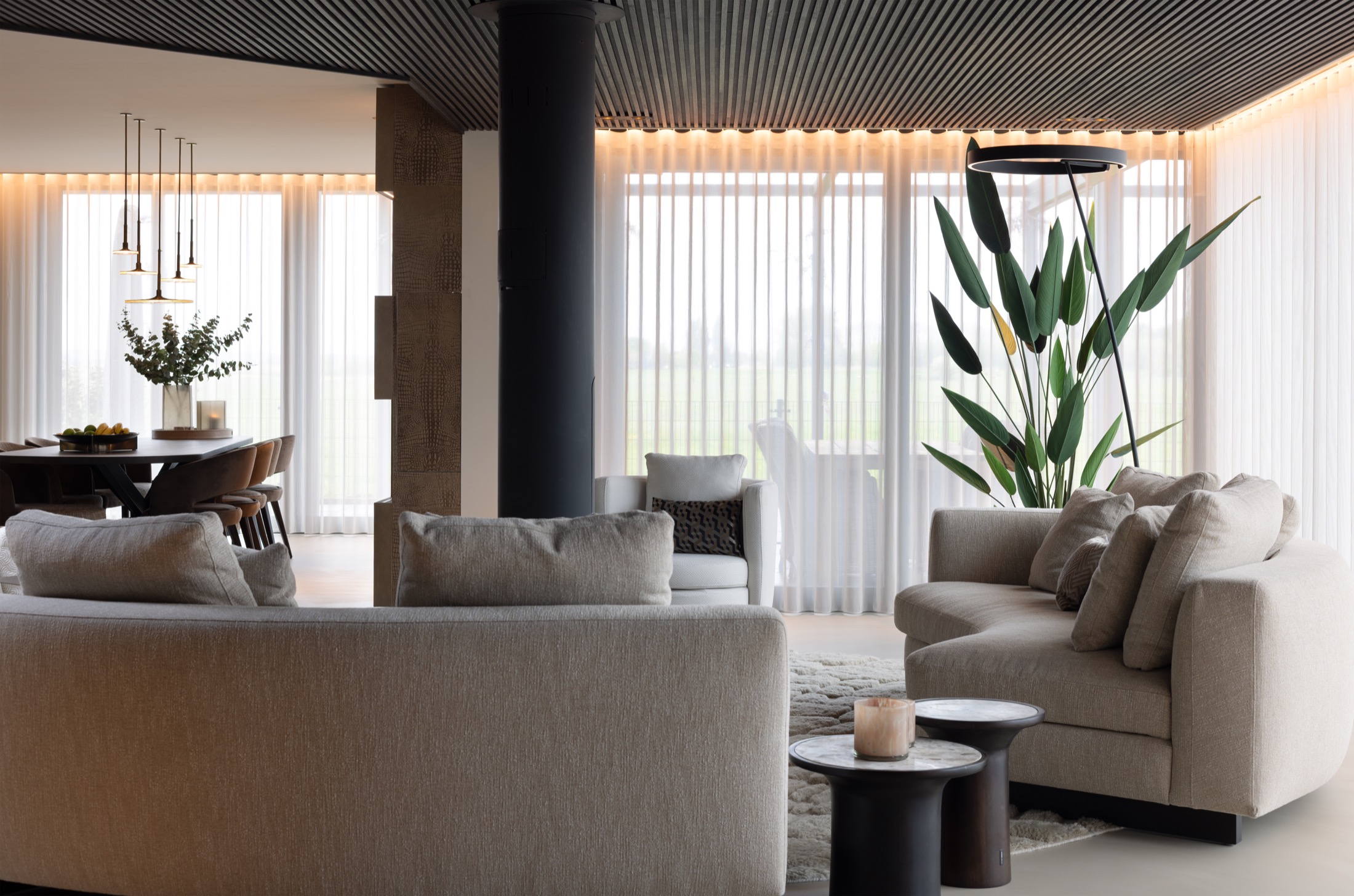 zithoek met luxe lampen