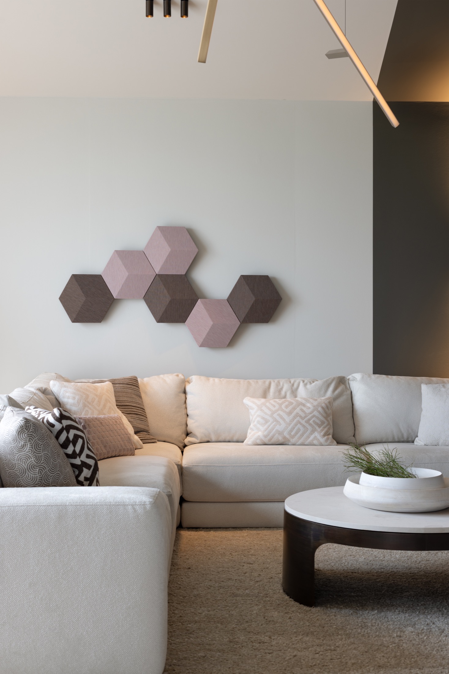 bank met luxe verlichting