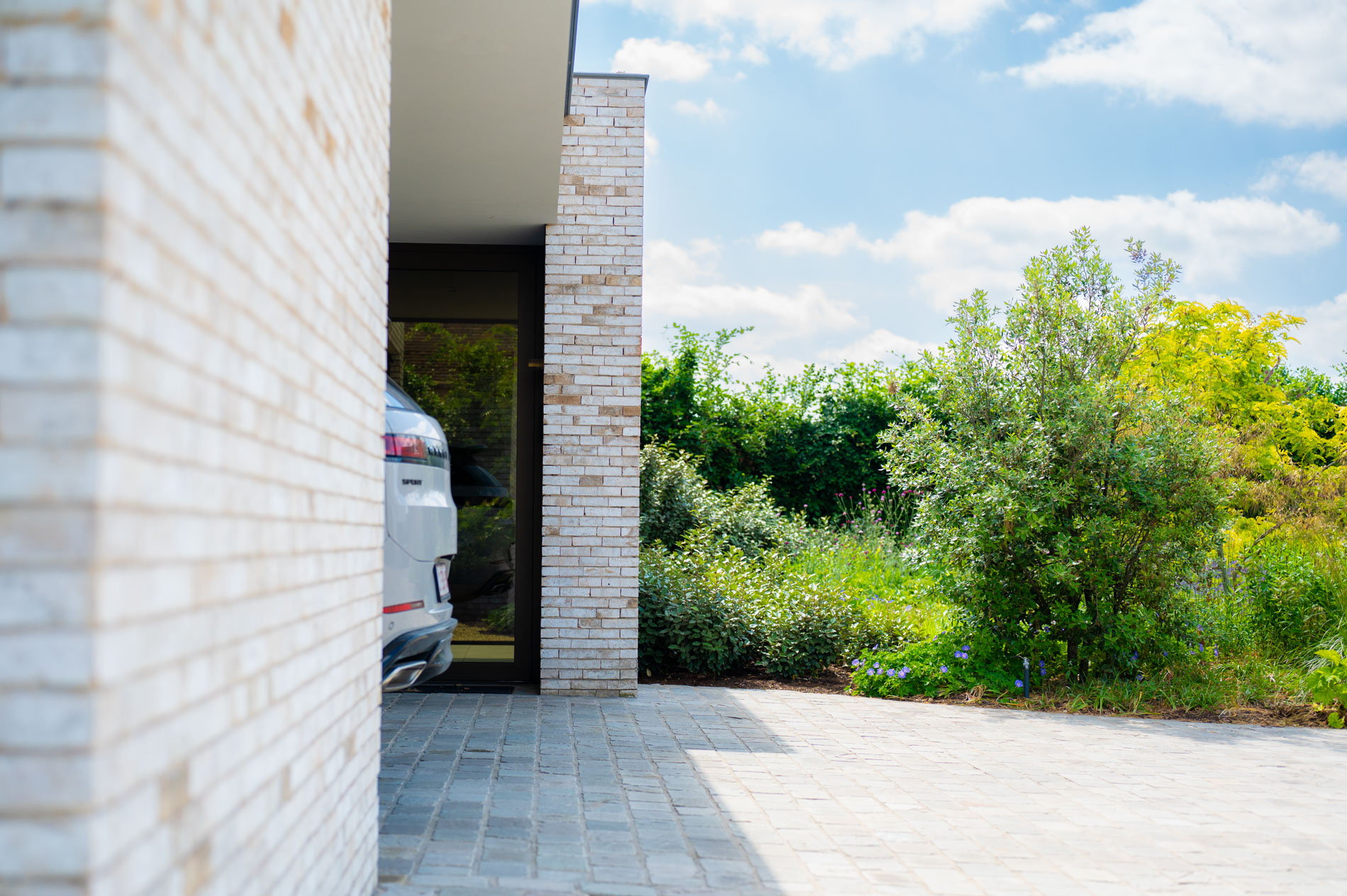 villa met carport