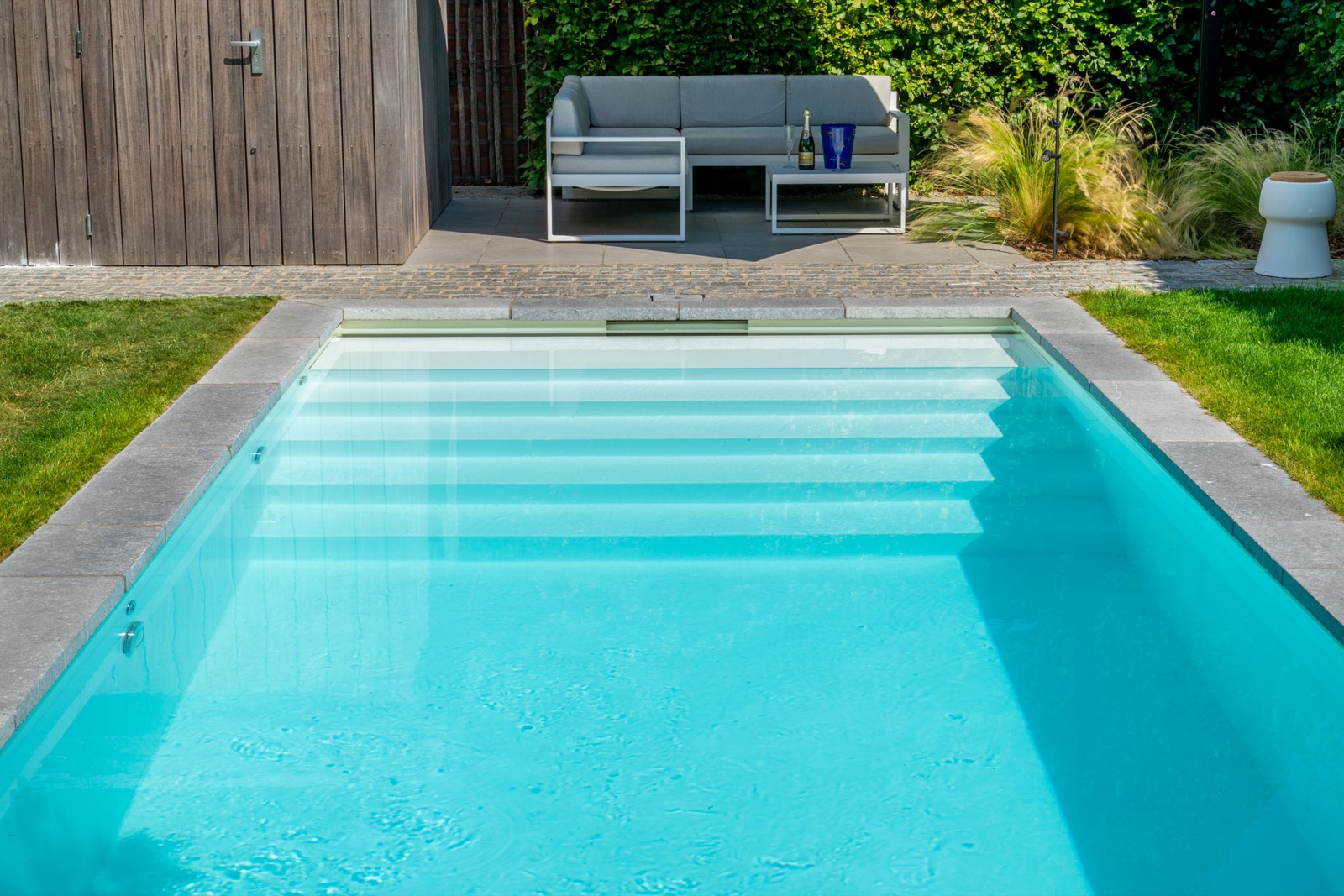 design tuin met zwembad