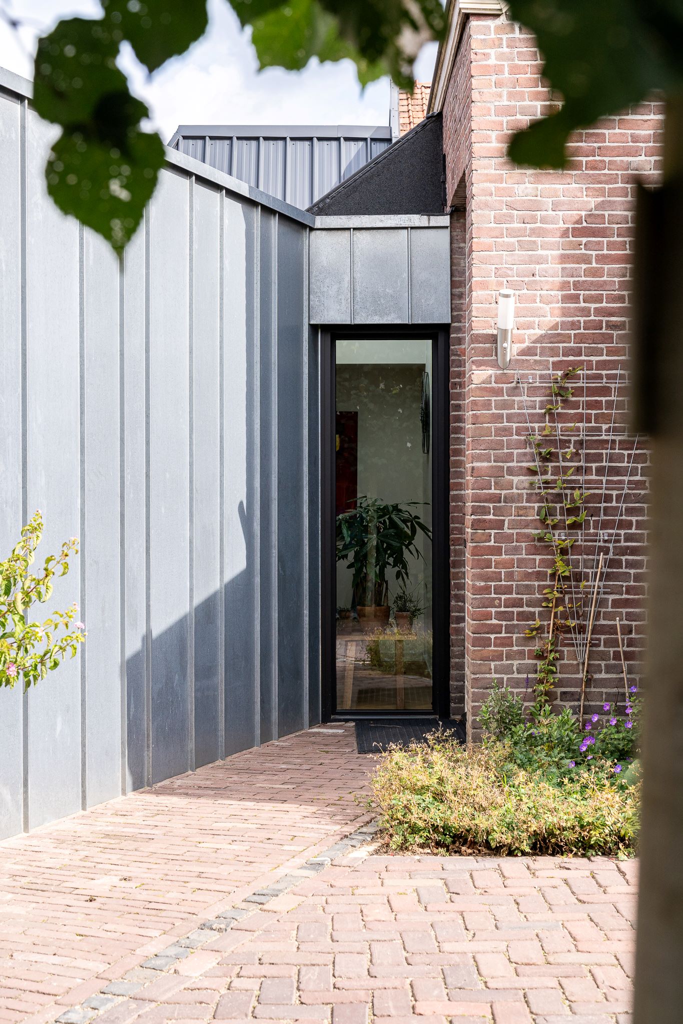 zinken afwerking gevel