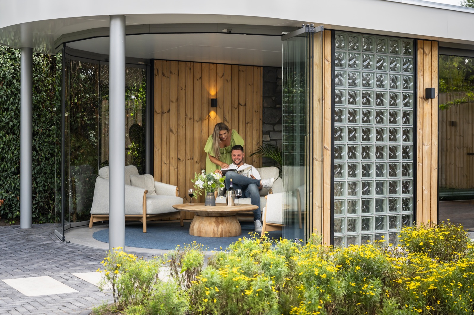 luxe tuin met exclusieve tuinkamer