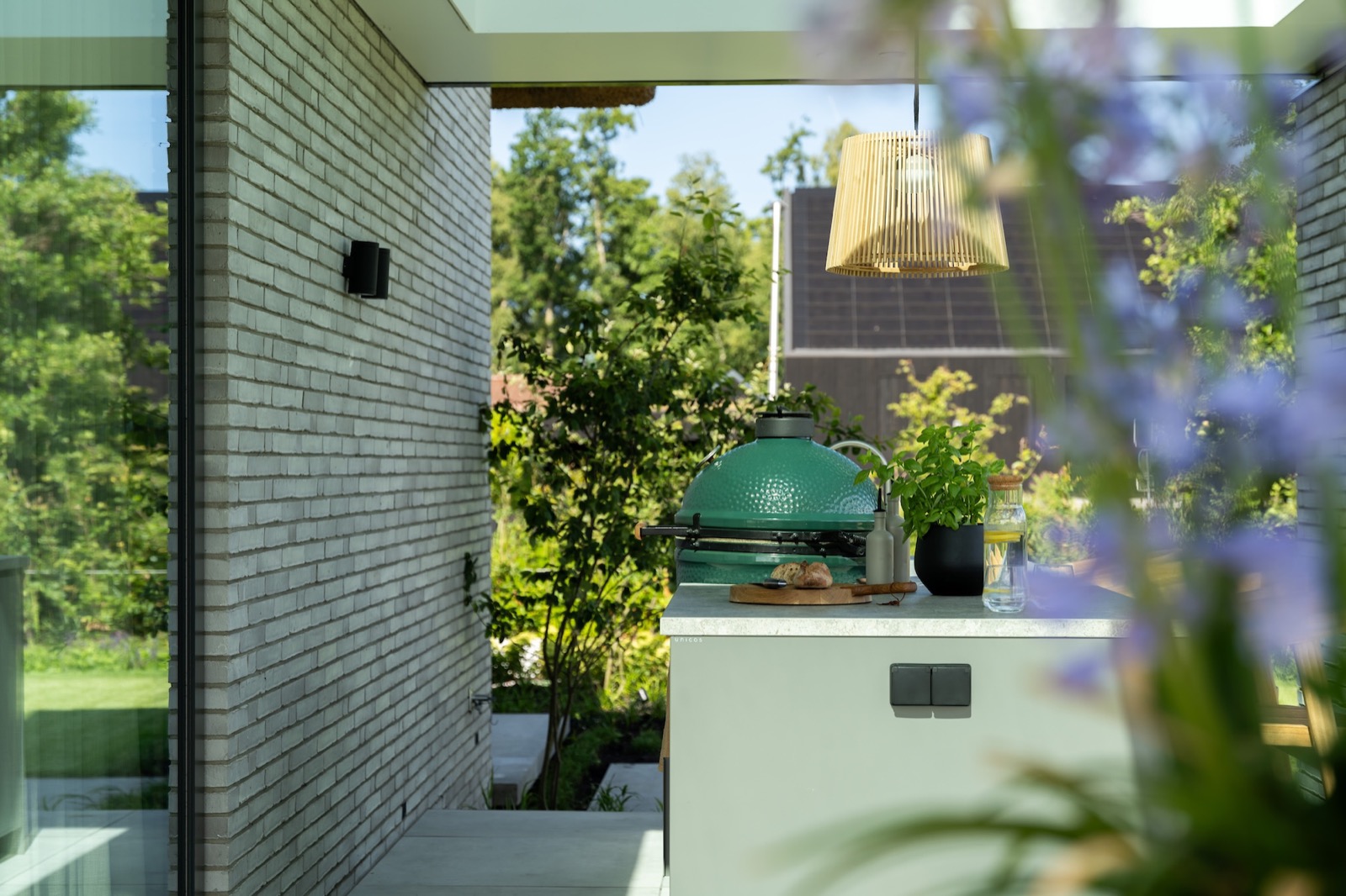 terras met buitenkeuken