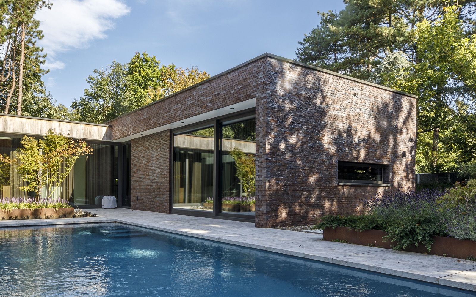 moderne villa met zwembad