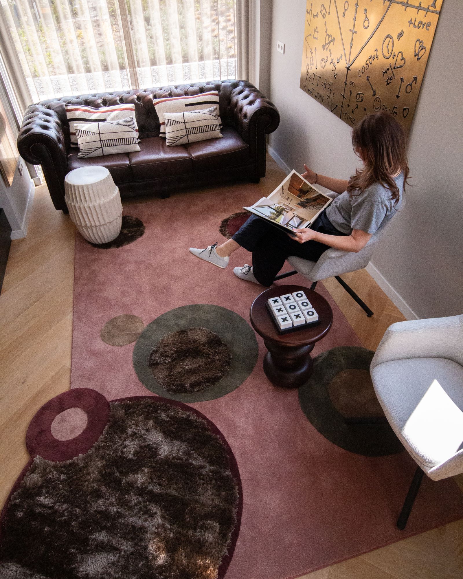 woonkamer met luxe vloerkleed