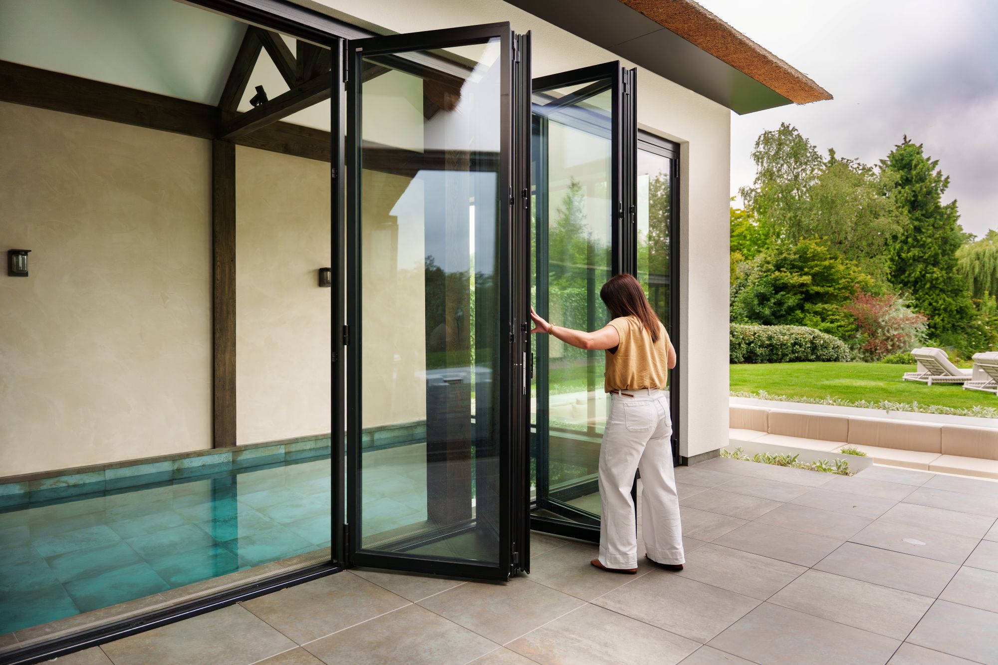vouwwanden bij poolhouse