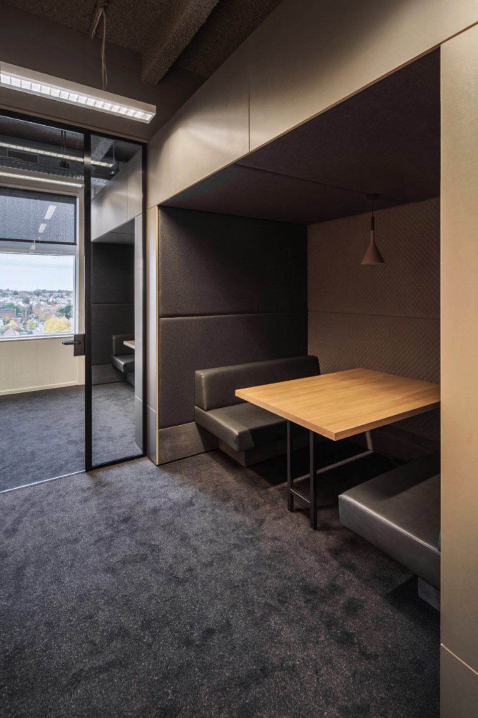 interieur met luxe zithoek