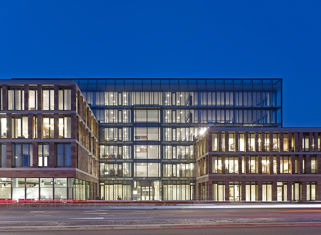 kantoor met verlichting