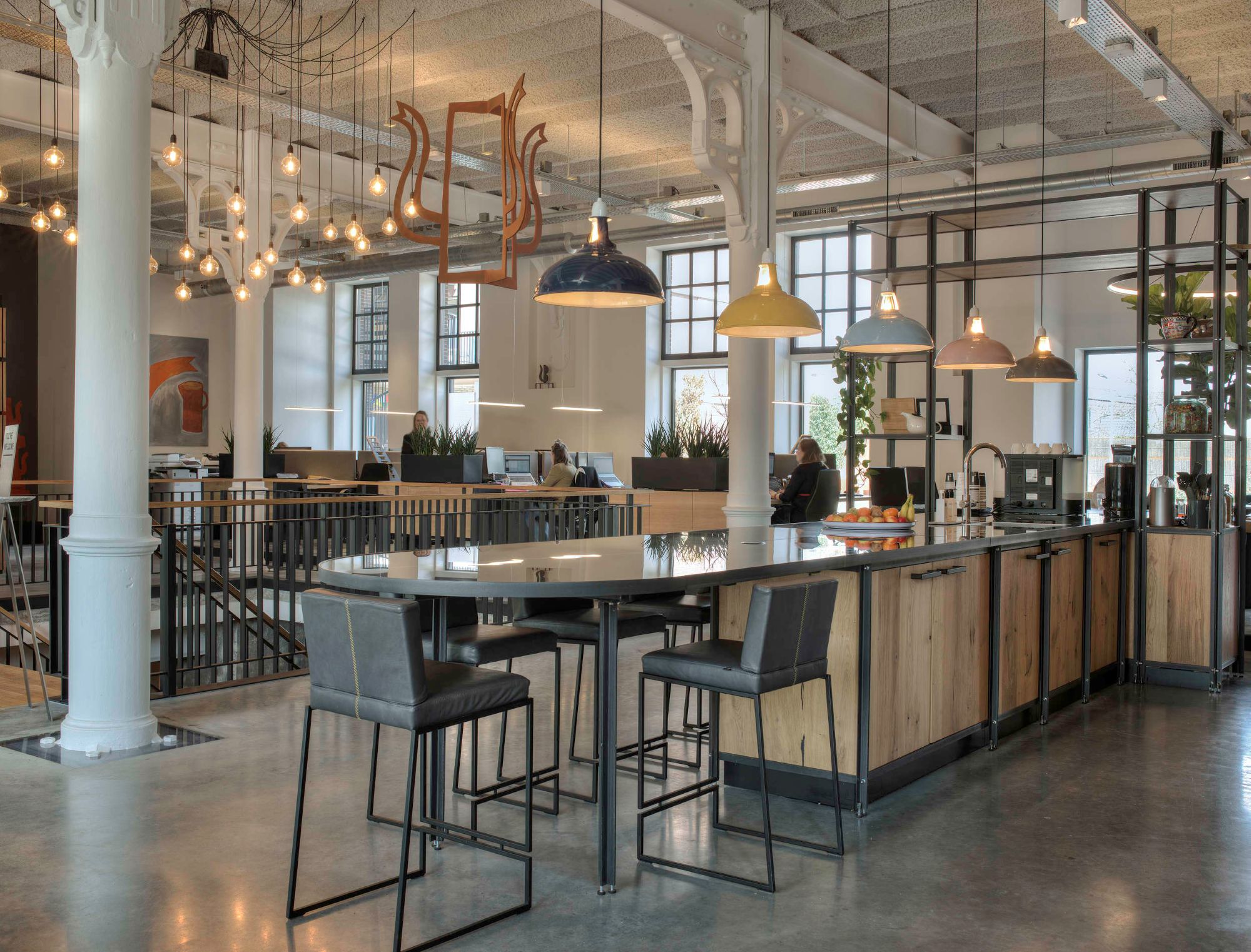 luxe keuken in kantoor