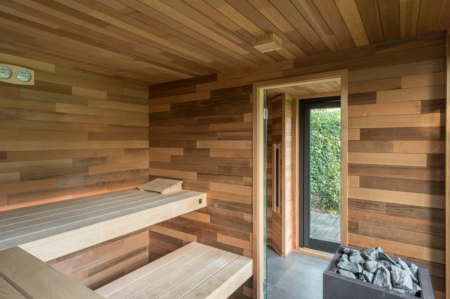 luxe houten sauna
