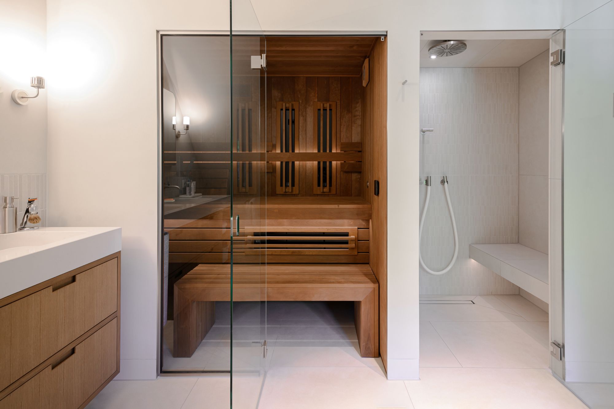luxe sauna