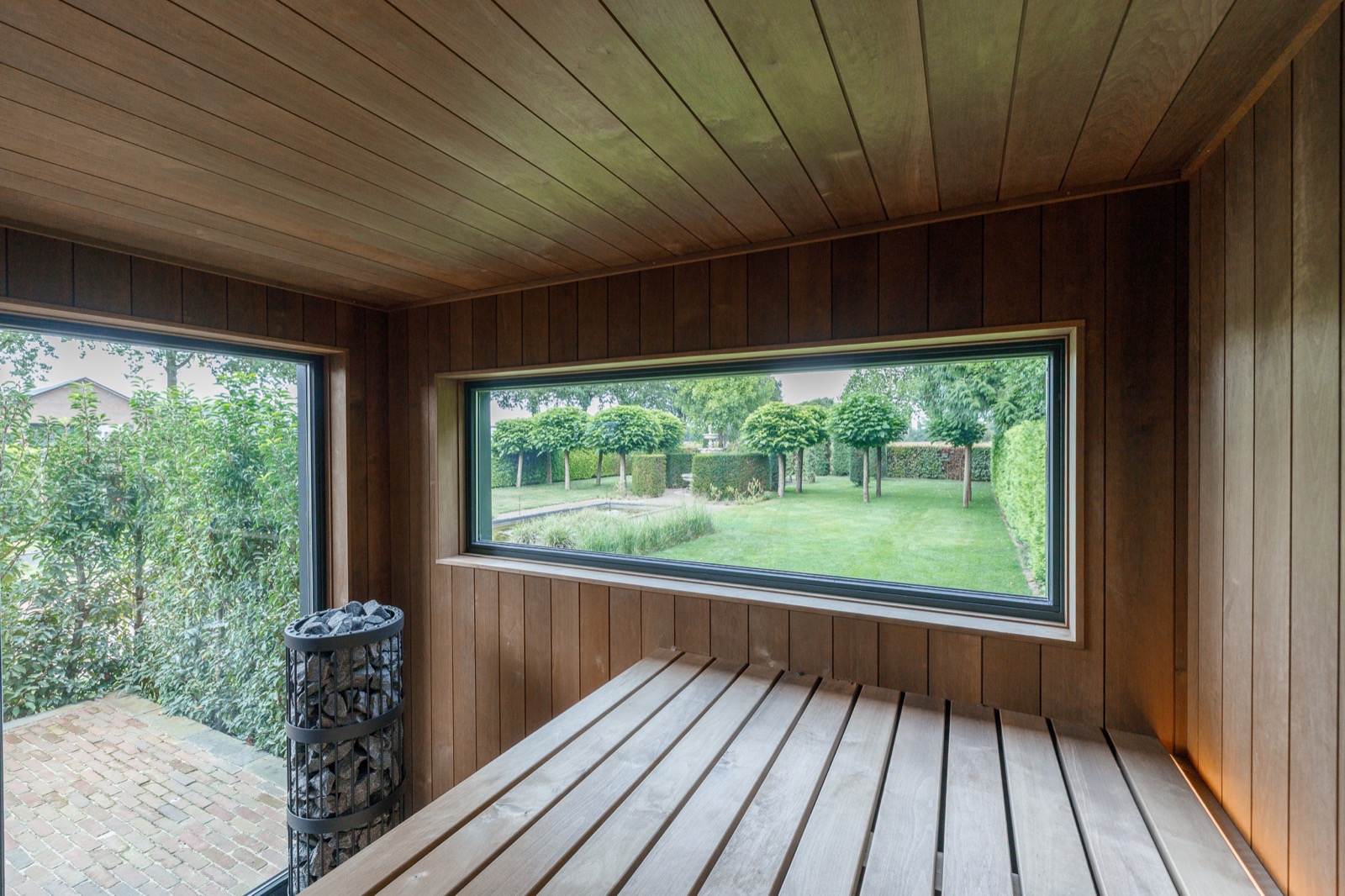 bijgebouw met sauna