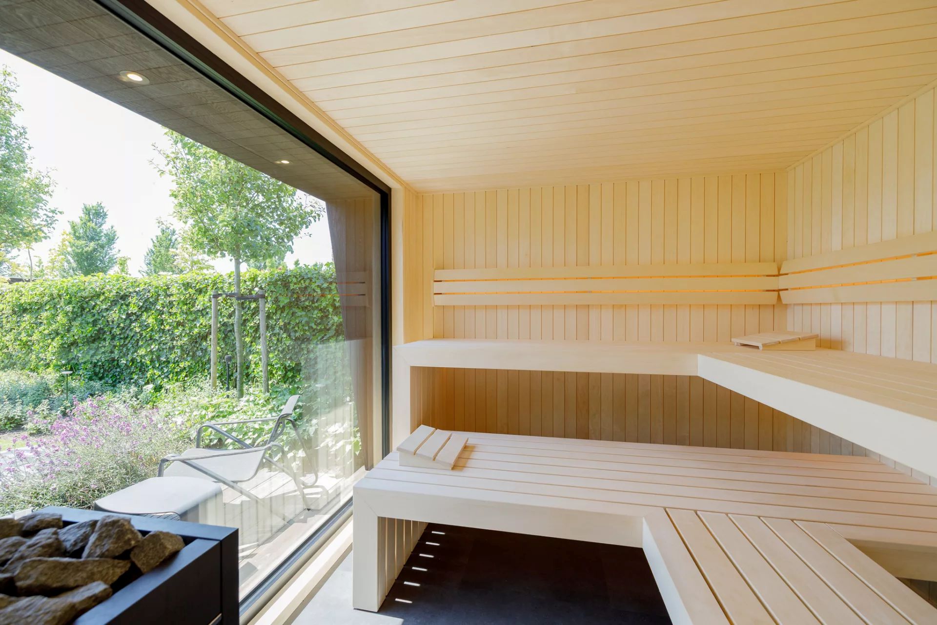 luxe sauna