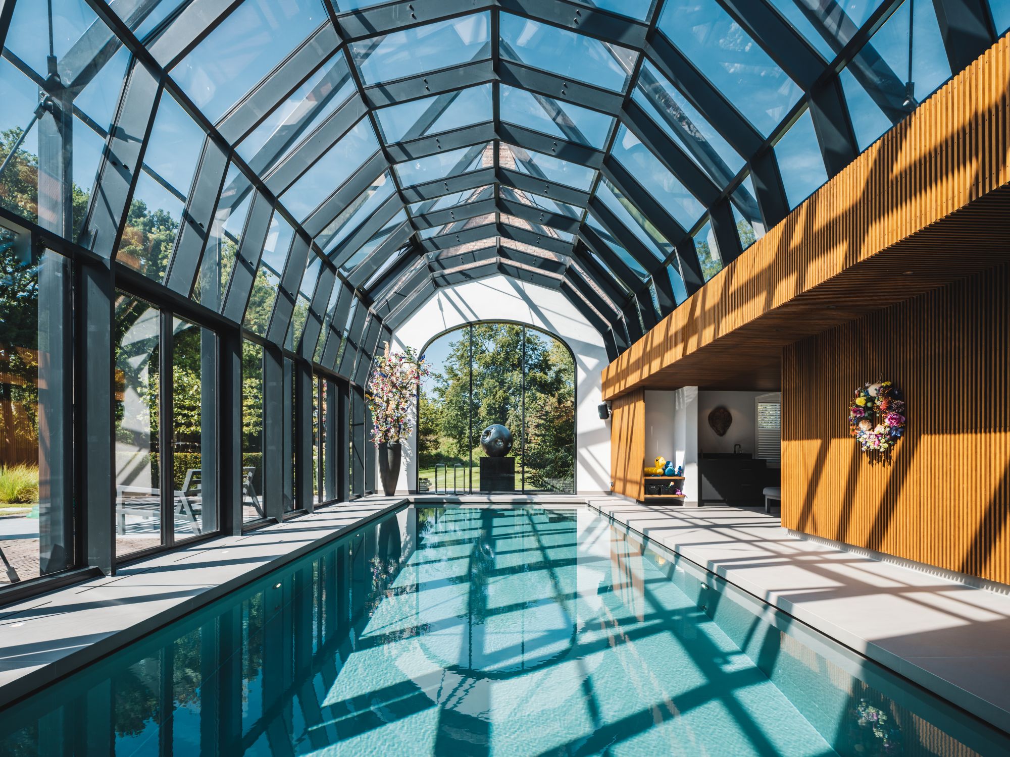 binnenbad met lichtkoepel