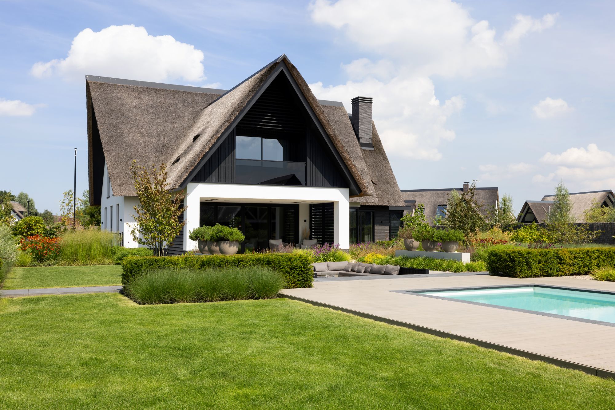 villatuin met zwembad