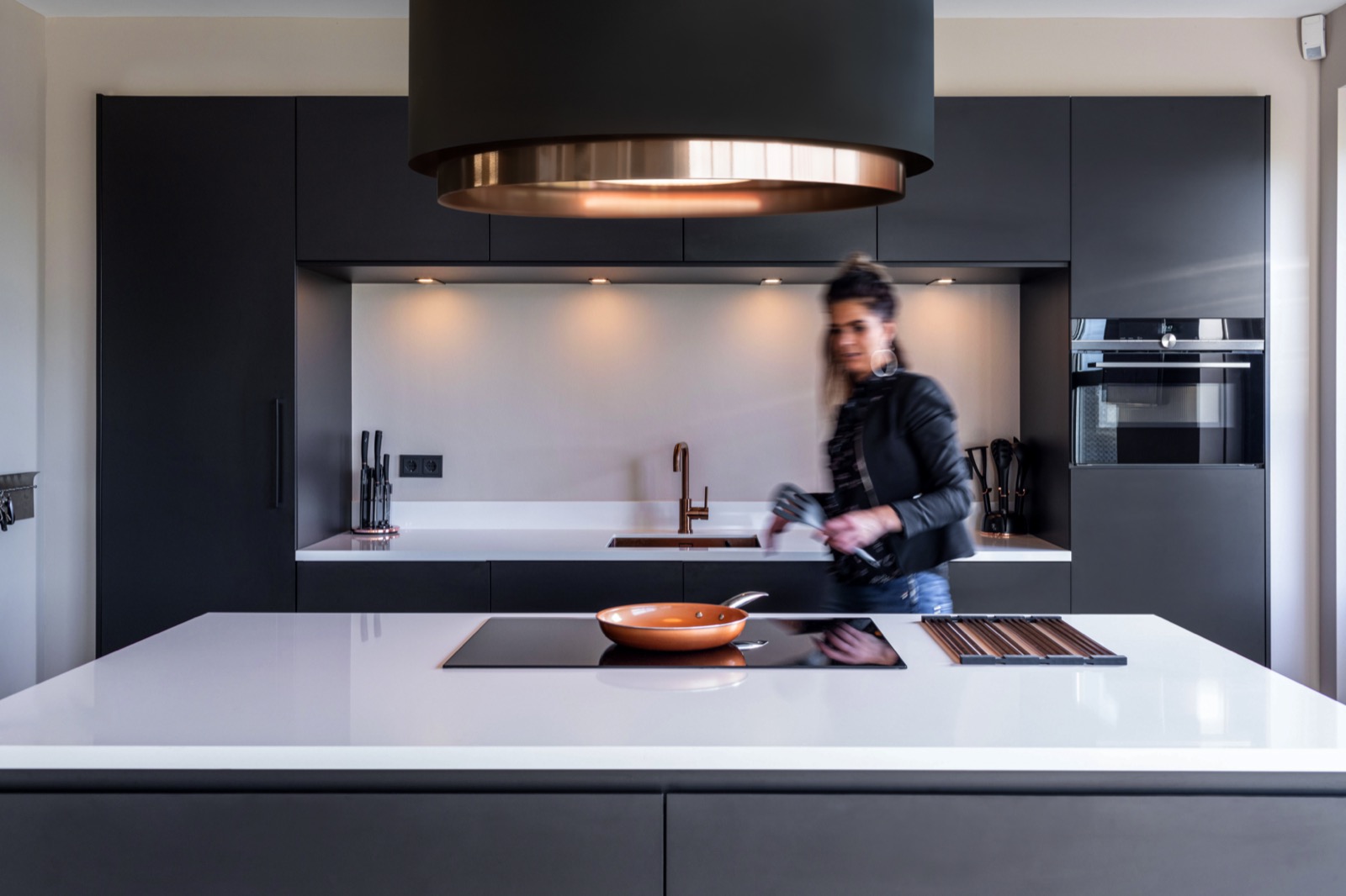 design afzuigkap boven kookeiland