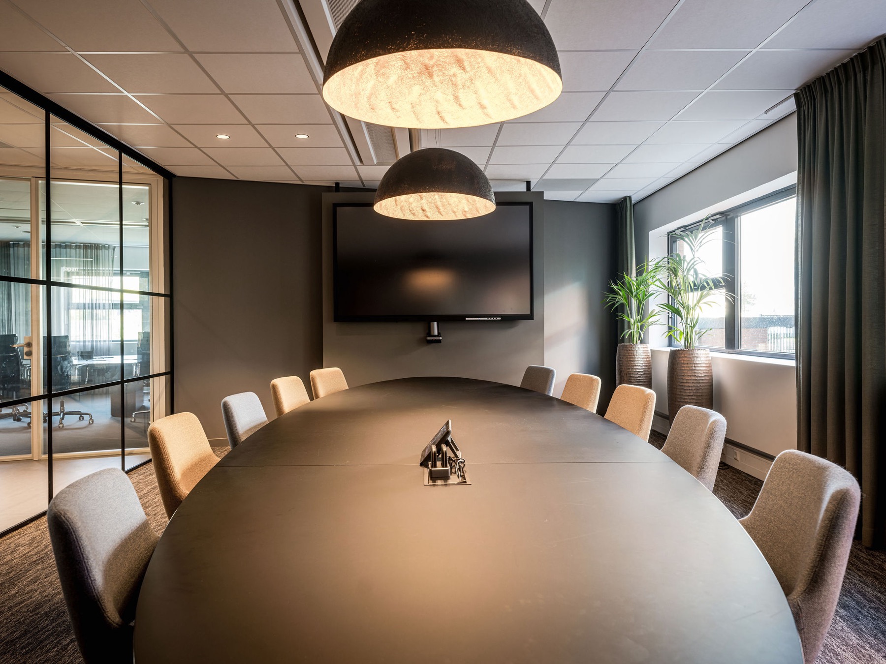luxe interieur vergaderruimte