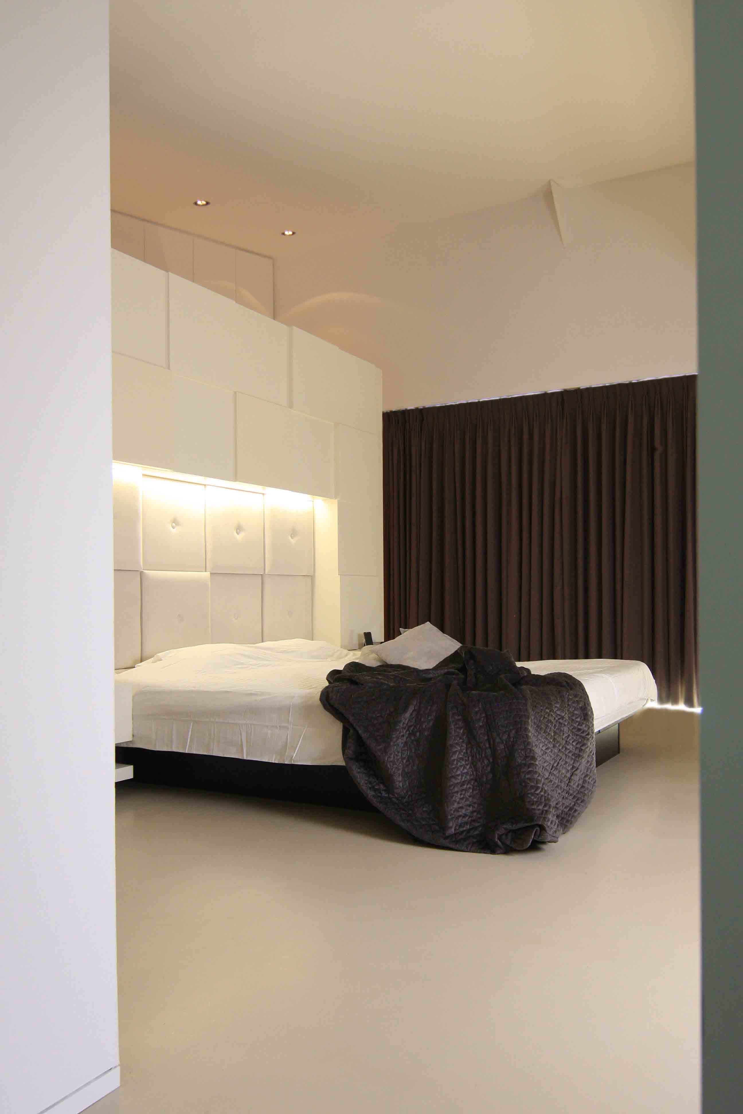 luxe bed